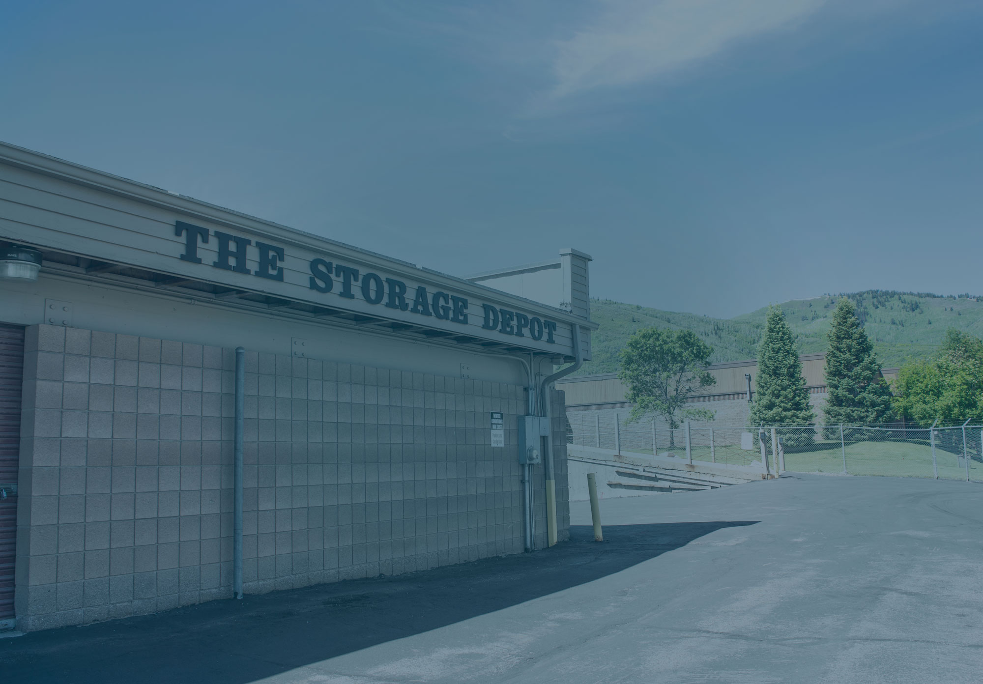 2The-Storage-Depot-Exterior-North-Wall-Grey.jpg