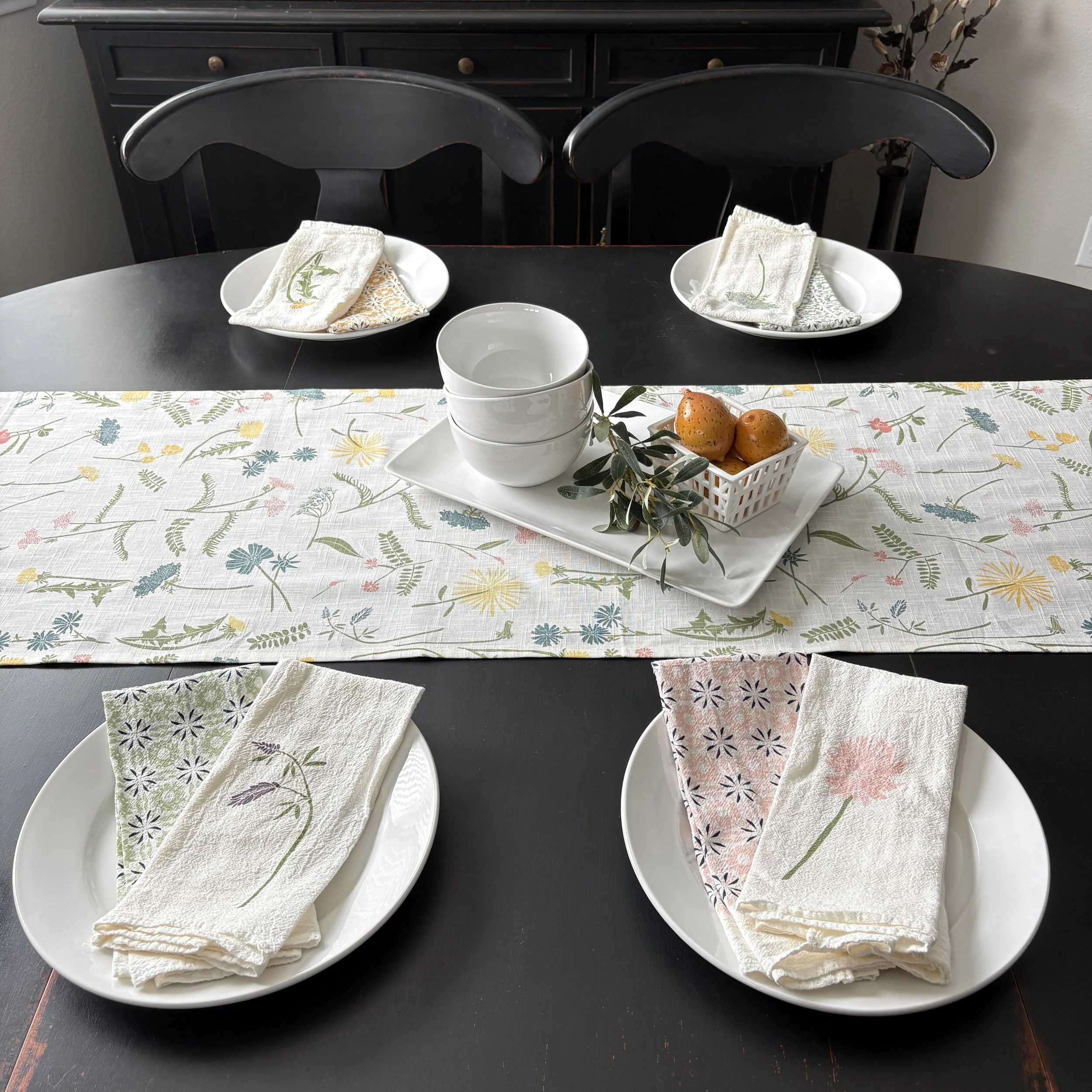 Dandelion Clover and Wild Carrot Alfalfa Cotton Napkins with Meadow Organic Cotton Table Runner.JPG