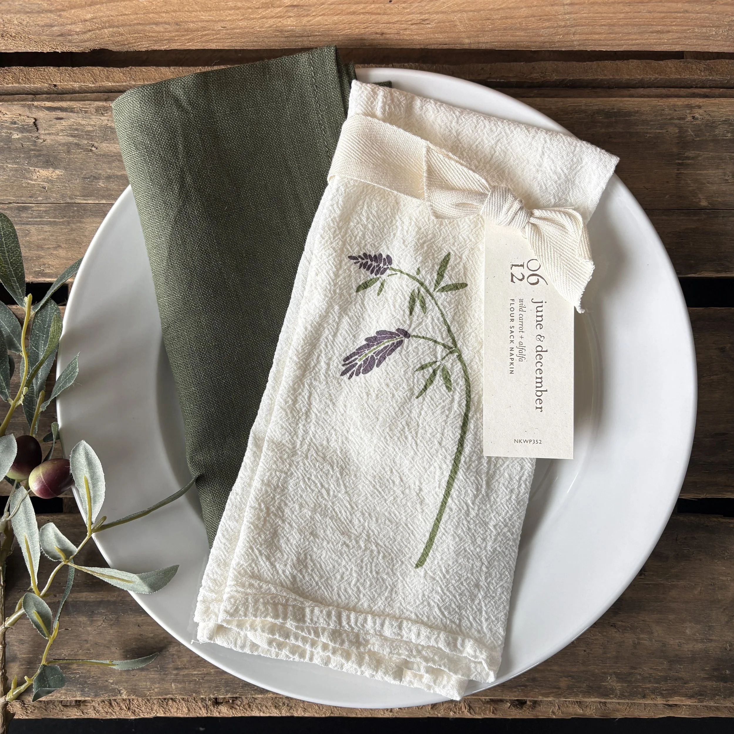 Wild Carrot Alfalfa Cotton Napkin with Olive Linen Napkin.JPG