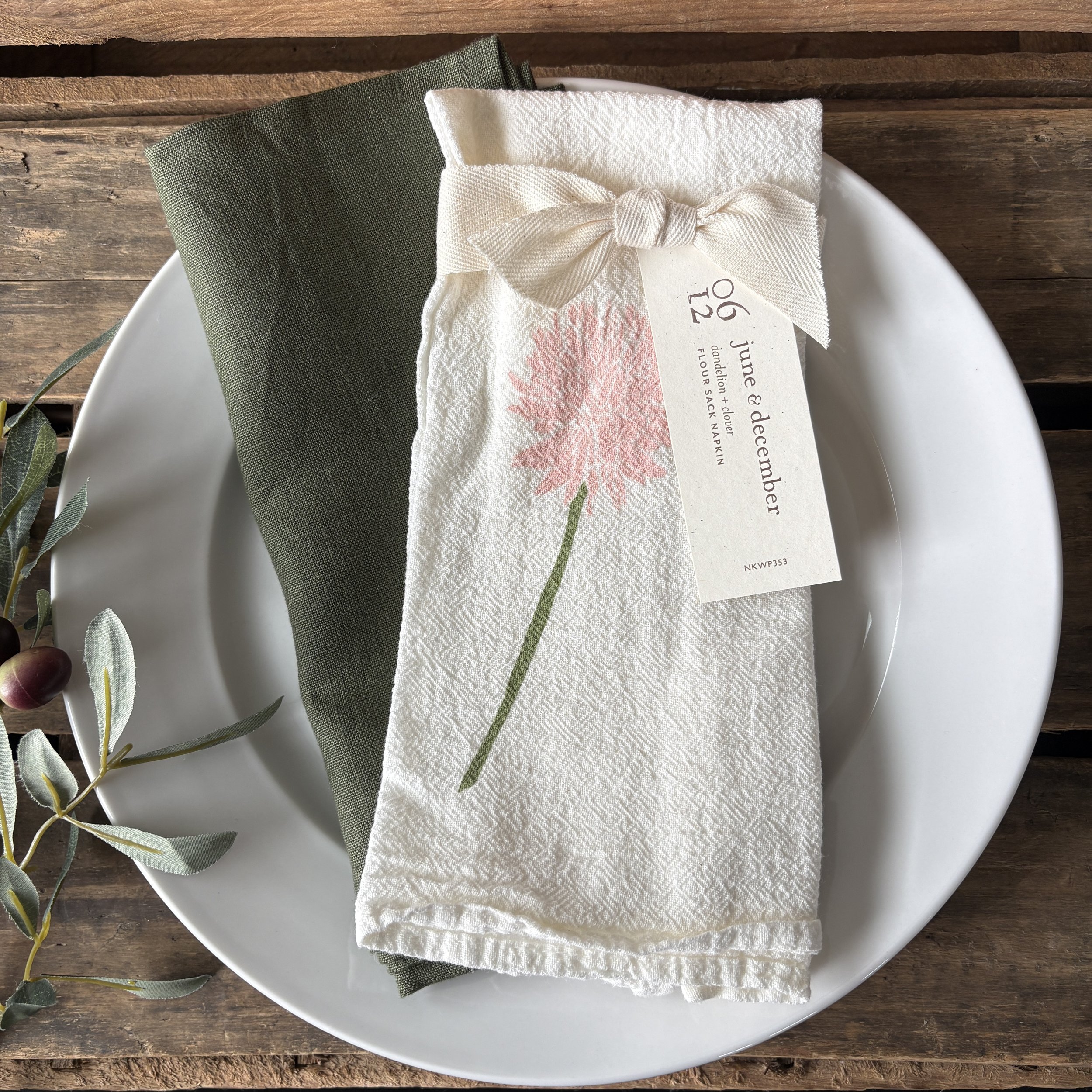Dandelion Clover Cotton Napkin with Olive Linen Napkin.JPG