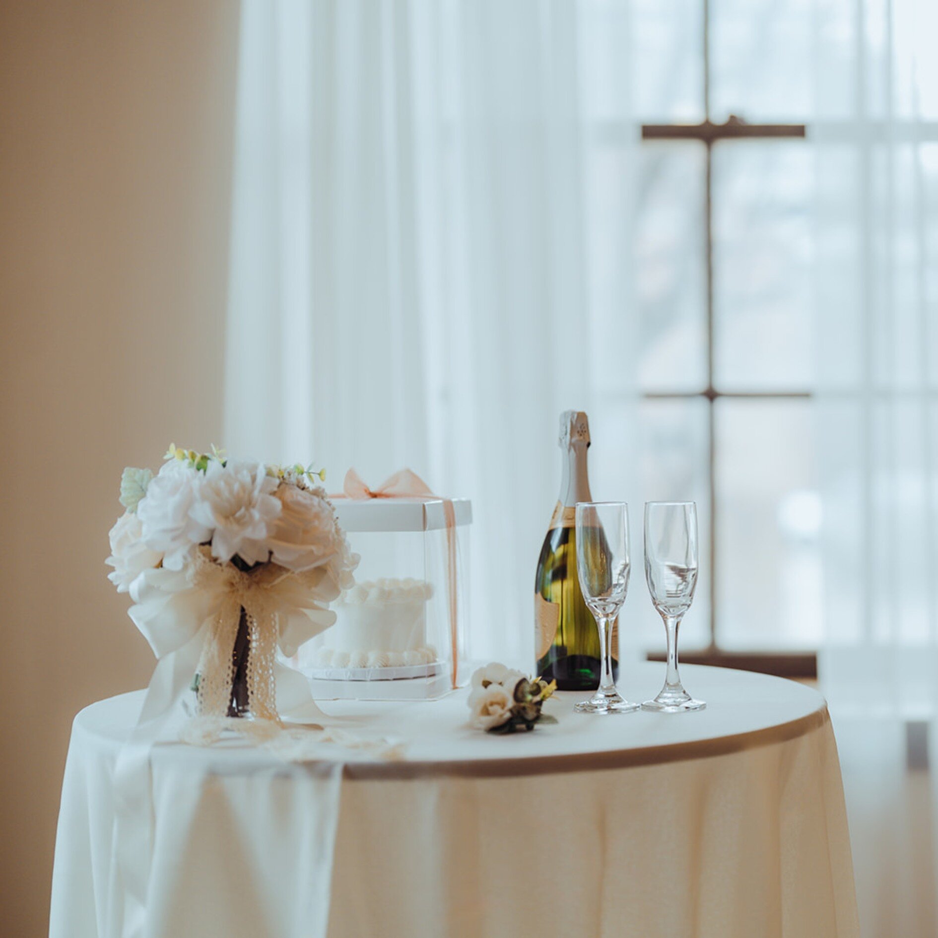 Forever begins in the most magical way. Surround yourself with your closest loved ones and enjoy every moment of an intimate ceremony. Celebrate love, laughter, and your future together with Micro Weddings at Historic 512
https://www.historic512.com/