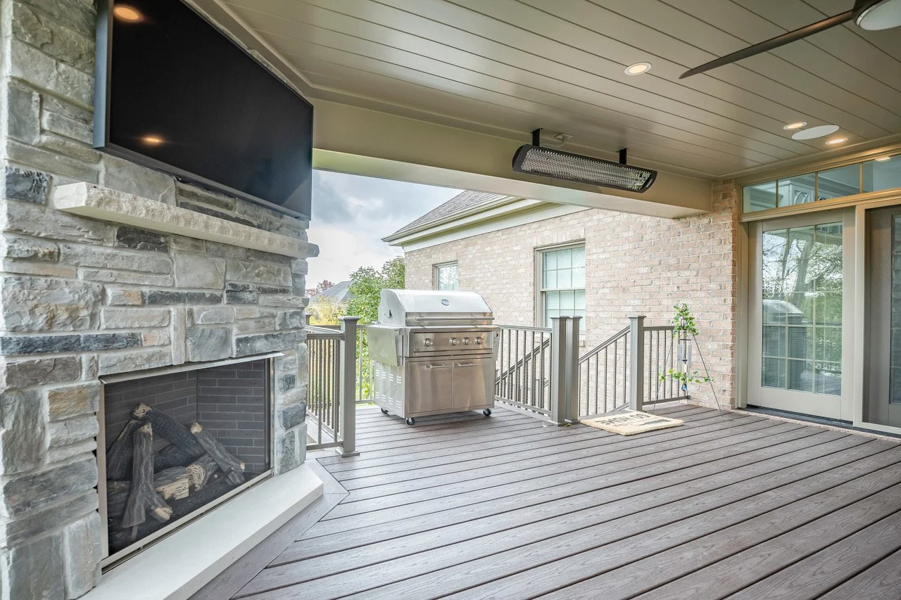 318AbbeyBrookLn-6800-HDR.jpeg