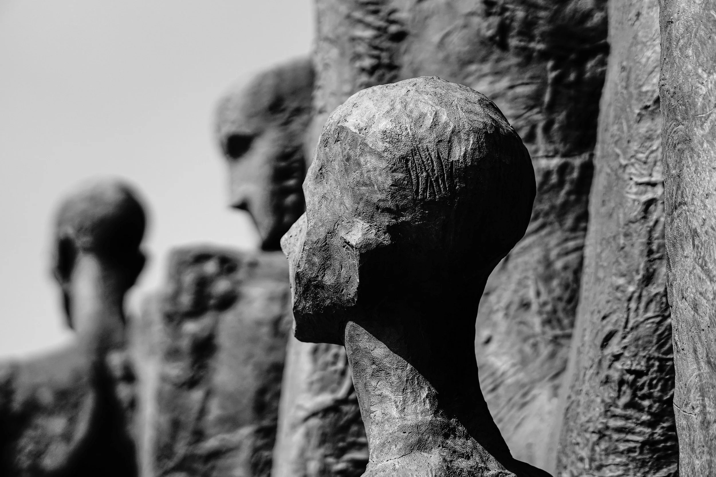 Moscow – Sculpted shadows stand together, embodying resilience, sorrow, and the collective memory of loss.