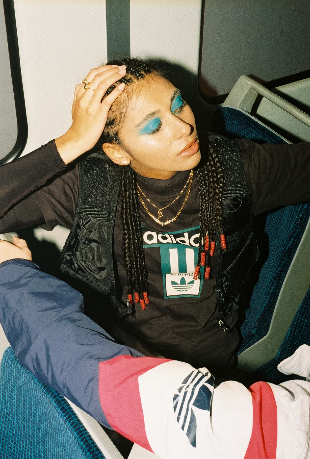 AxMxF0-69.jpg