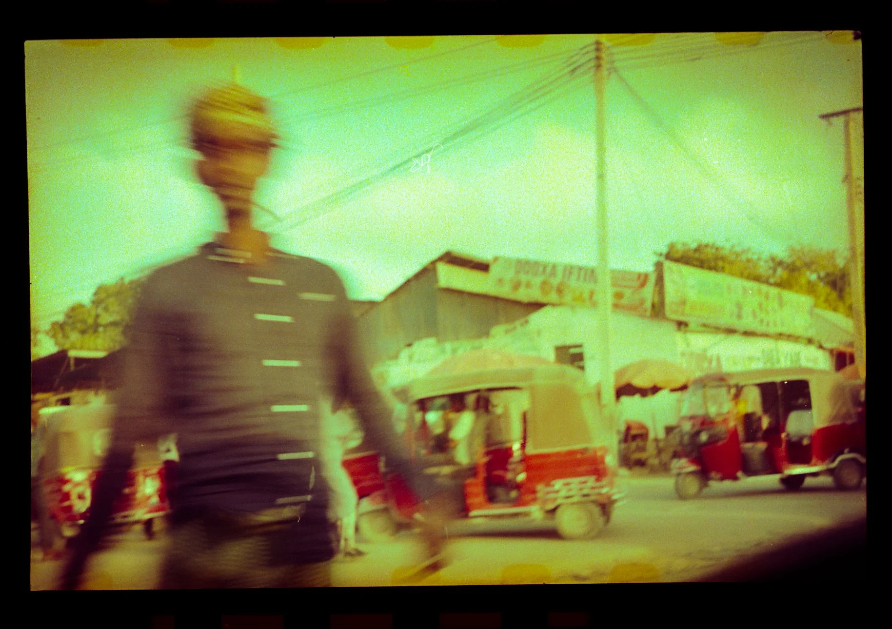 Mogadiisho CACHED068-3.jpg