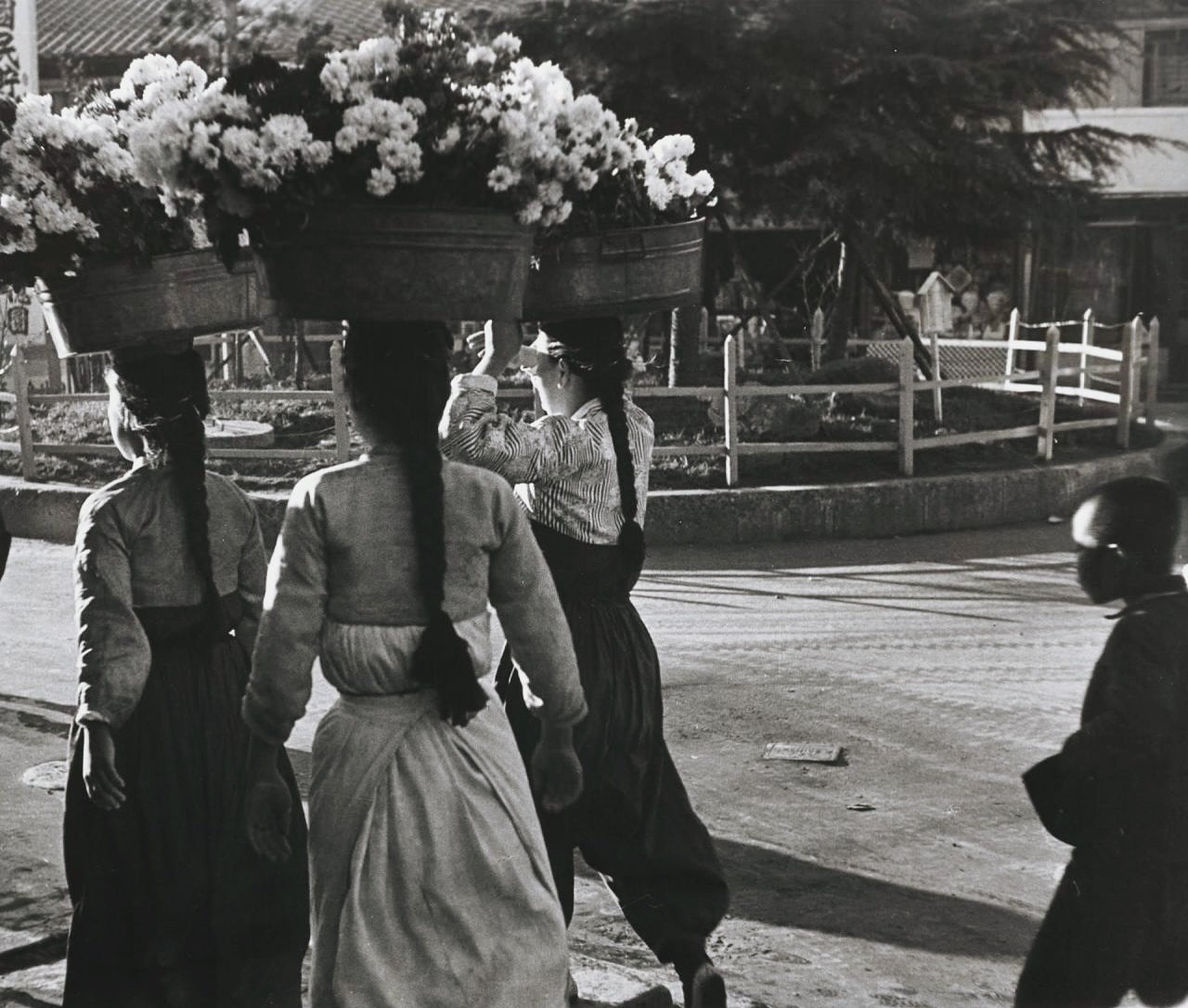 Limb Eungsik.  Morning, 1946