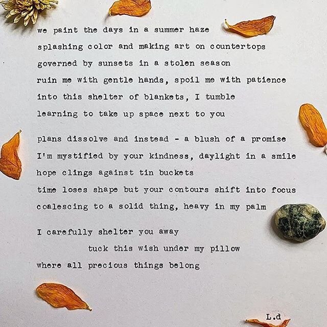 @train_river_publishing poetry submission by @linds_writes ✨✨✨
Now accepting submissions for our fall anthology and a special edition COVID-19 anthology. ✨✨✨
Our bestselling Summer Anthology is available now!
❤️ Link in bio ❤️ #poet #poetry #poem #po