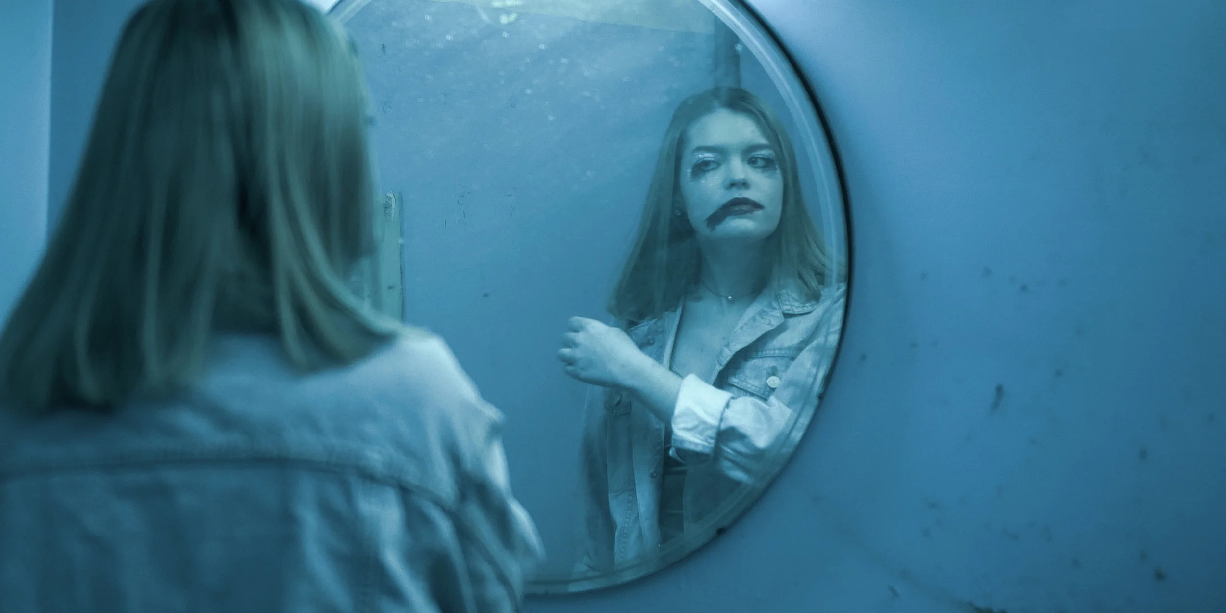 Sequence 02.00_00_43_17.Still004.jpg