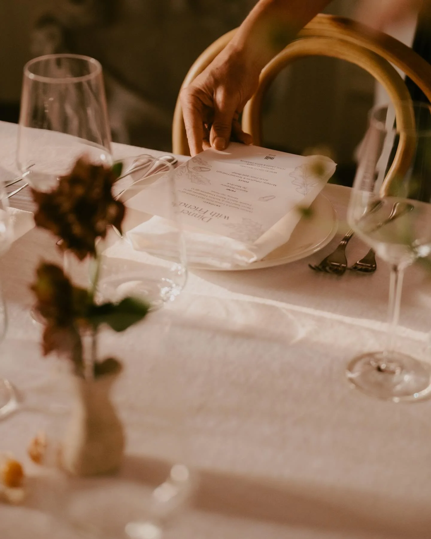 It&rsquo;s official, hosting season has begun.
In my practice, I cherish the large sculptural pieces, but I also love the full experience my work can hold, the moments of gathering, the laughter around a table adorned with Lost Quarry bud vases and l