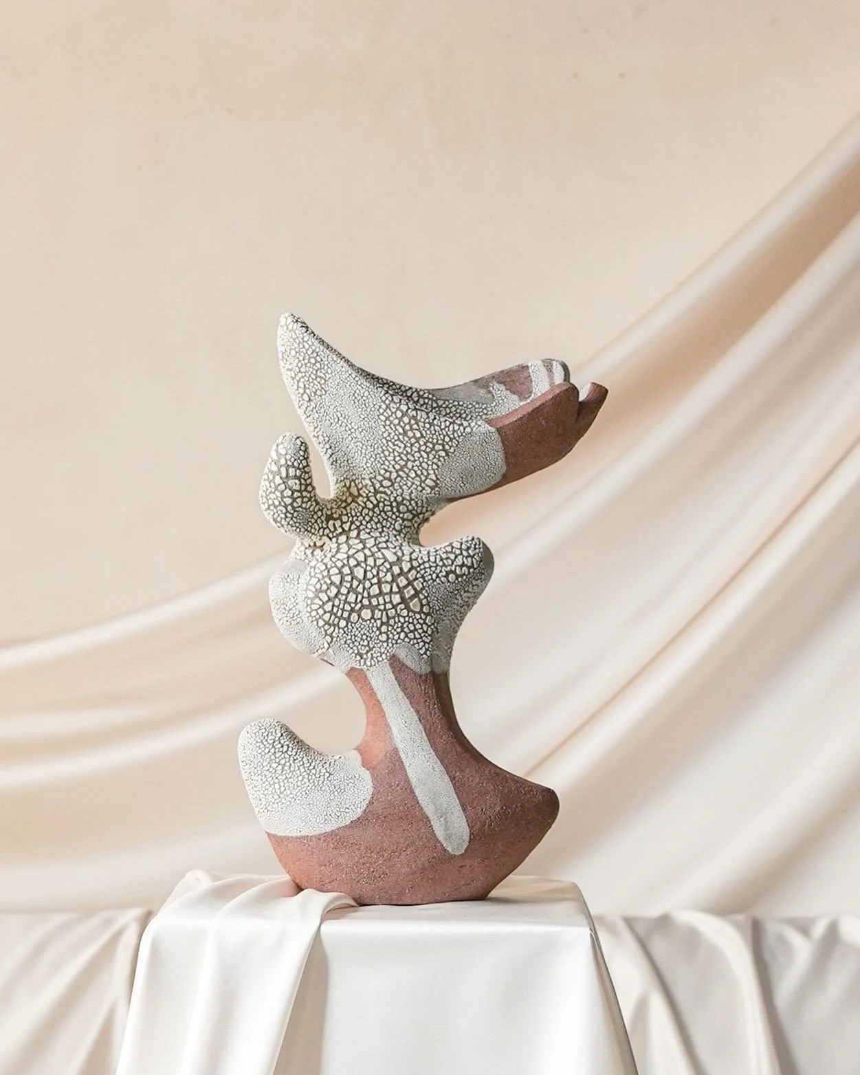 This @lostquarry piece, as shown by @les.collection , is one of my favorites. A sculptural form with space to hold your favorite objects or nothing at all. Standing tall, it&rsquo;s a collection of shapes inspired by travel.
The terracotta clay and d