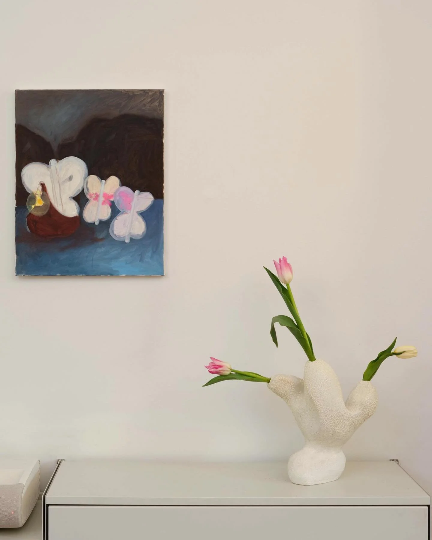 Domestic (3): &nbsp;Lunch Paintings @laurelgitlen | May 9 - June 12, 2026
 
Peter Gallo, Tenki Hiramatsu, Ryan McLaughlin, Zora Moniz, Bethann Parker, Kate Salke, and Owen Westberg
 
The bunny, rapidly aging, has been relegated to the kitchen. The ki