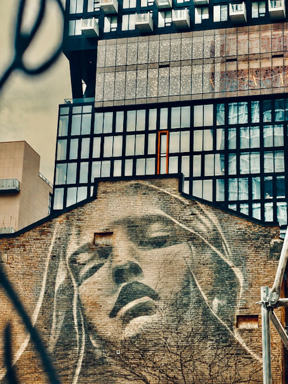 Photo by Birgit Schreyer Duarte/Alice Lo, Mural by Alex Bacon
