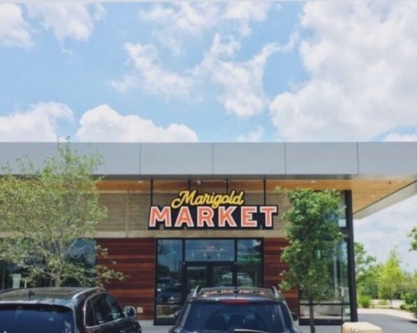 Stop by @marigoldmarketcafe for an easy take-out lunch with some of the best sandwiches 🥪 and burgers 🍔 in Austin!
.
.
.
@lantanaplace #lantanaplace #marigoldmarketcafe #marigoldmarket #austin #atx #atxlife #austintx #atxeats #keepaustineatin #