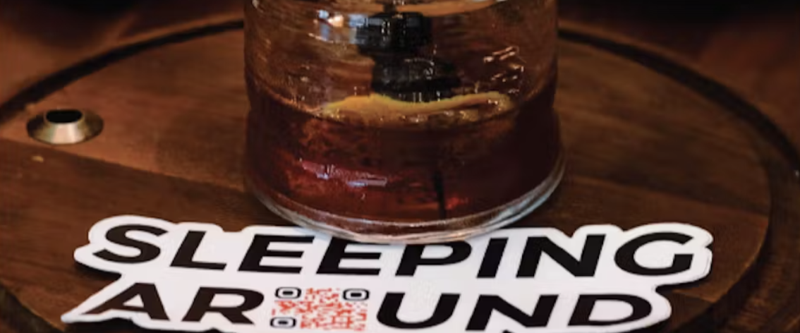 Violet Sky Rooftop Lounge: "Sleeping Around" the podcast LIVE