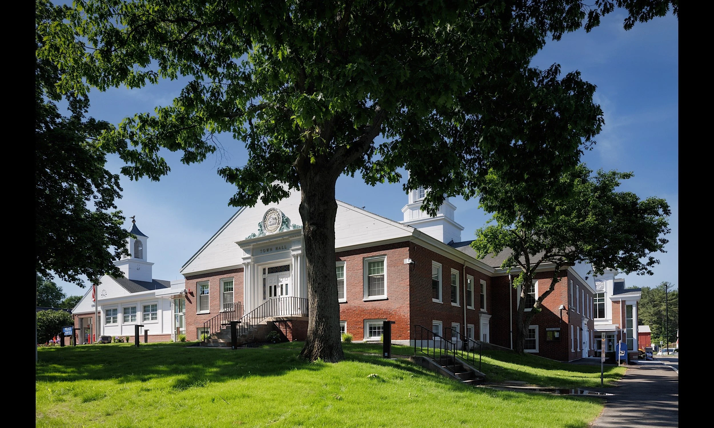 LynnfieldFireTownHall-04.jpg