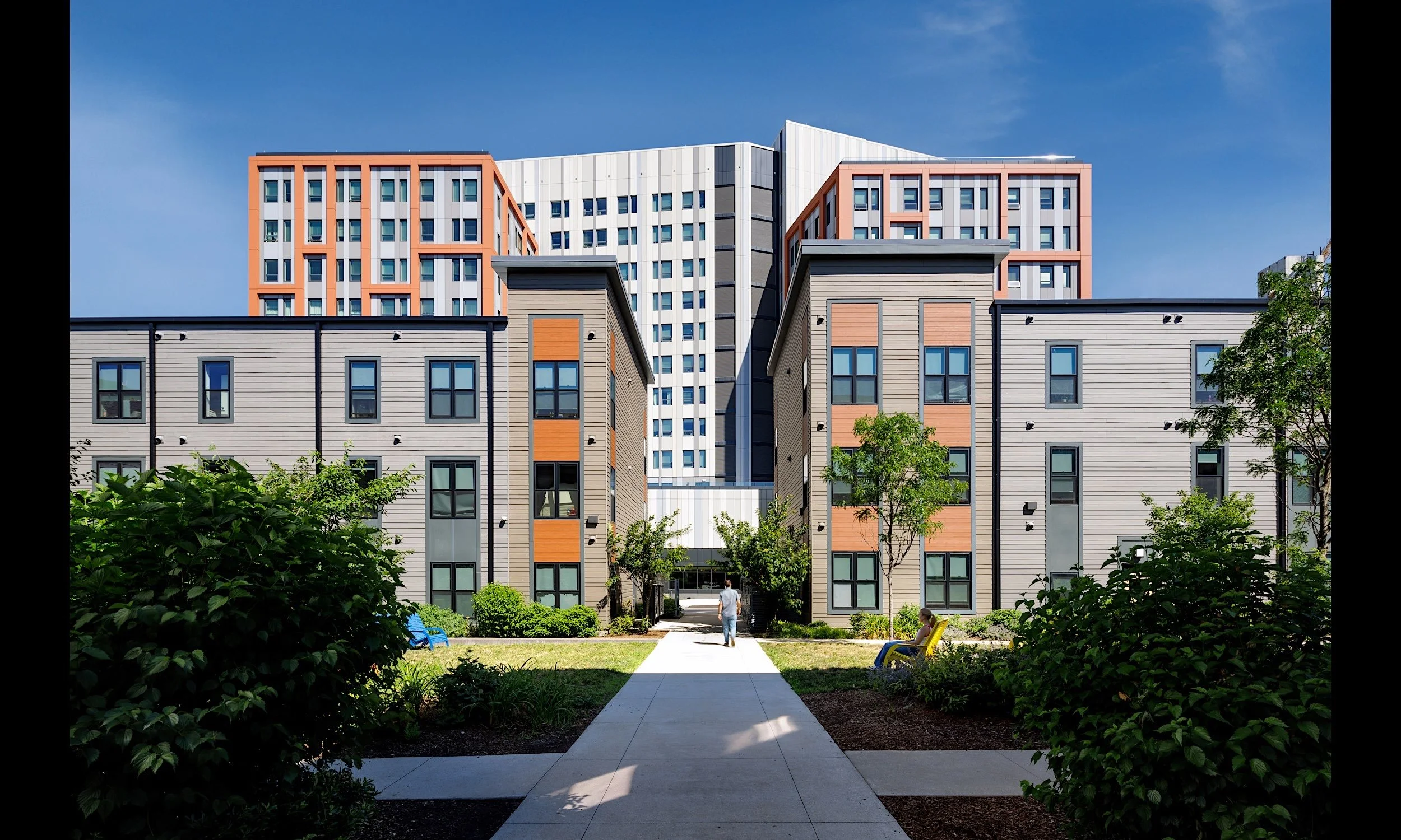 Flat9-TheAmp-11.jpg