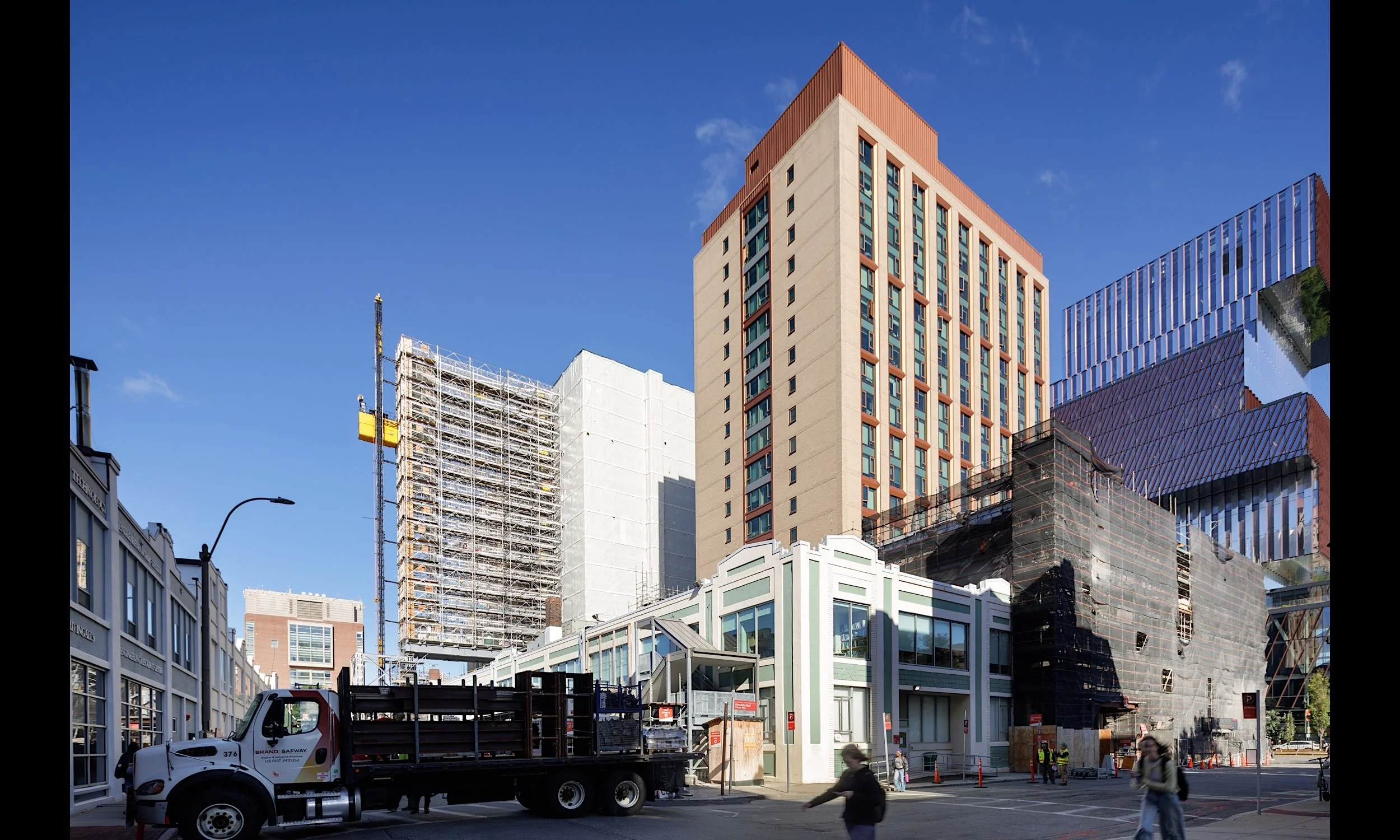 WarrenTowers-Ext-09.jpg