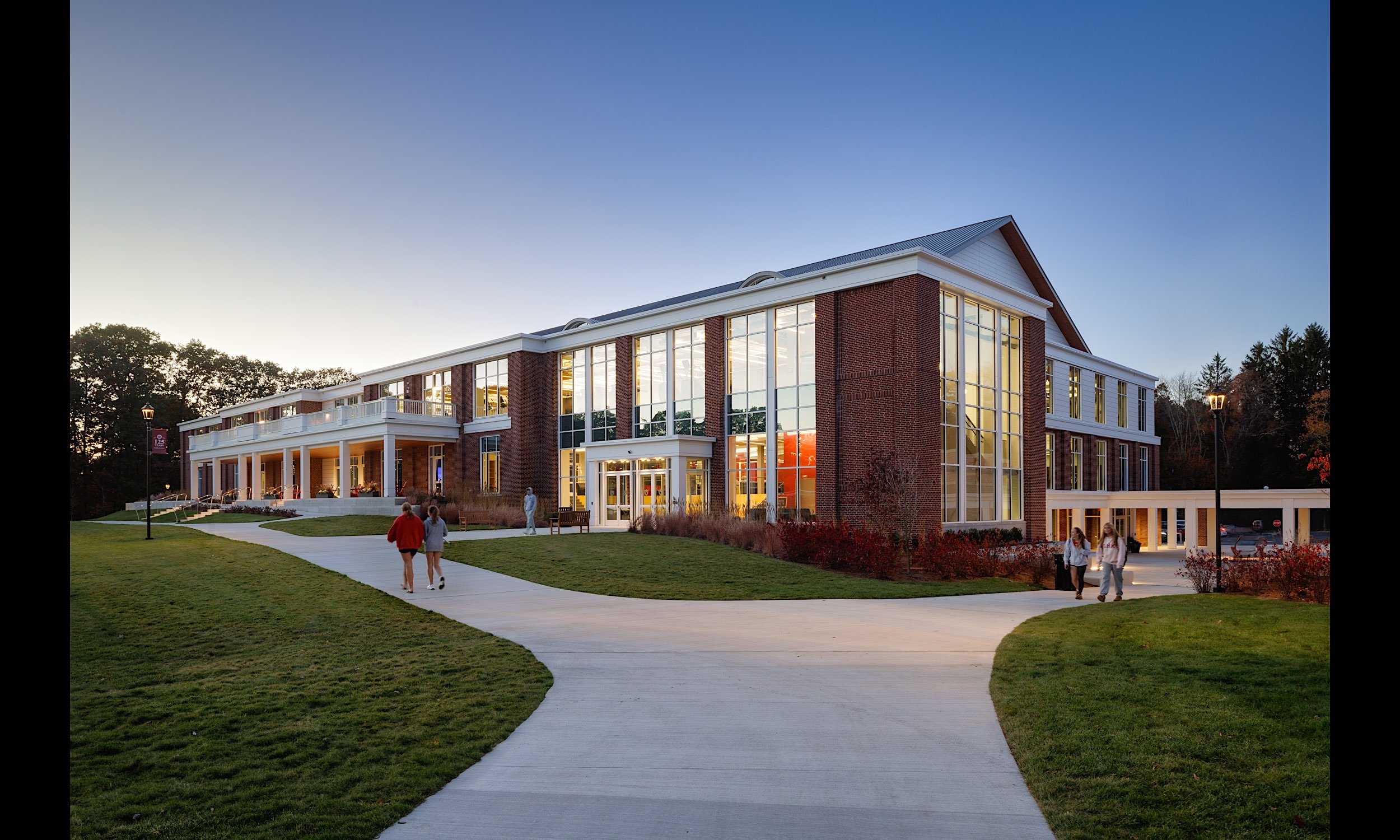 MiddlesexFieldHouse-06.jpg