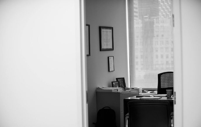 Kenneth J. Stuart Publishes Article on Foreign Brokers Doings Business in the United States