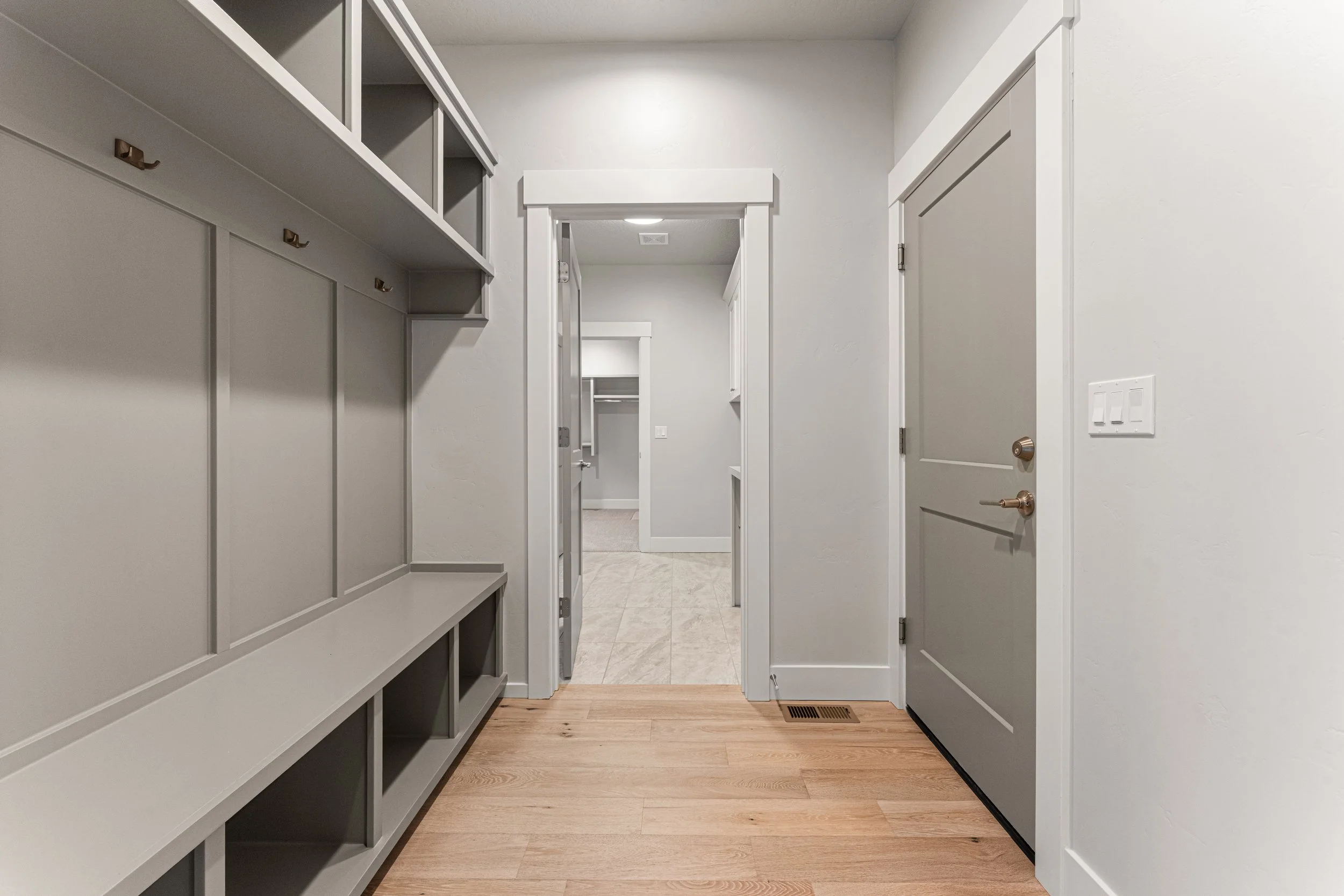 8165 Fountain Brook St-21.jpg