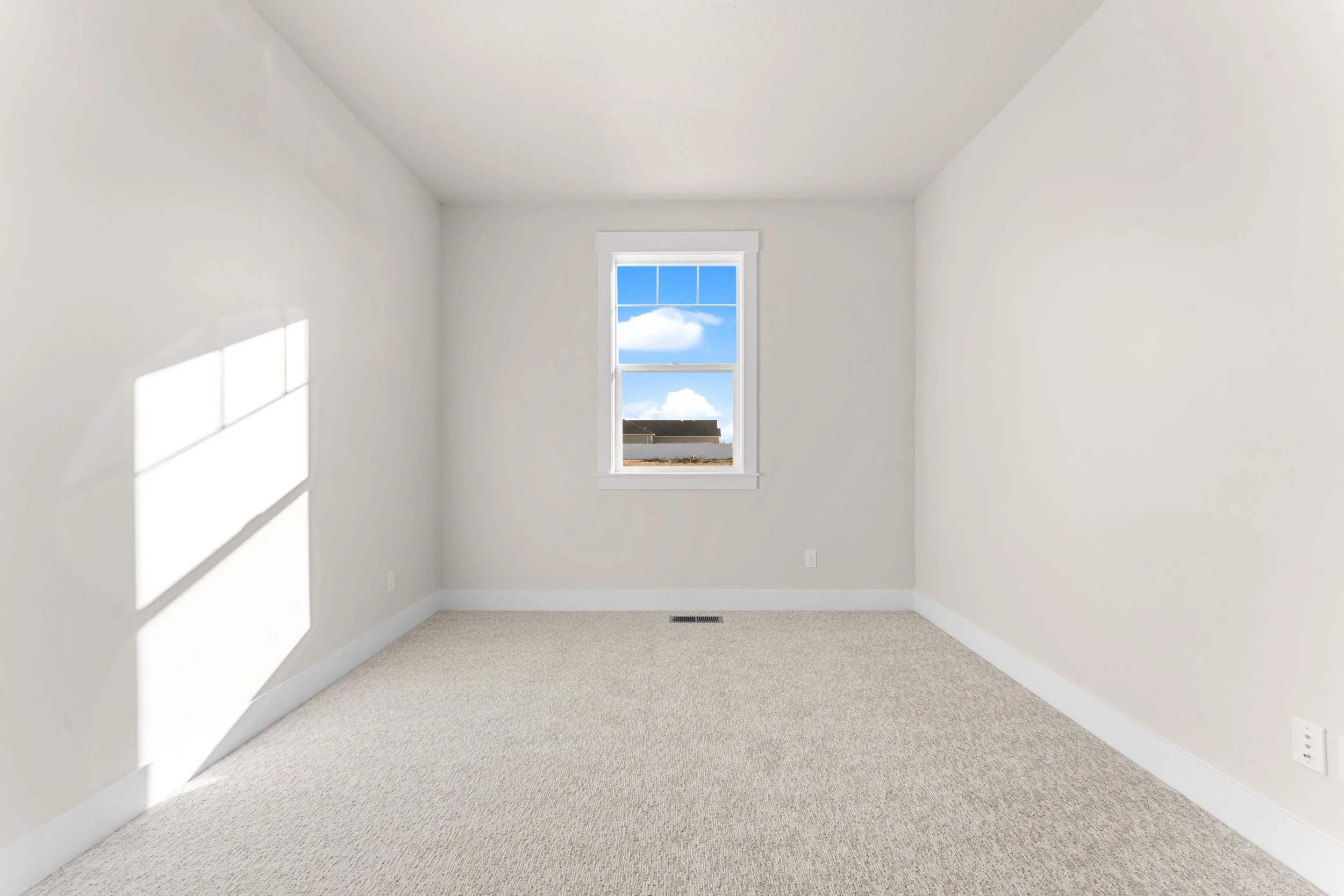 8076 Tandy Cove-10.jpg