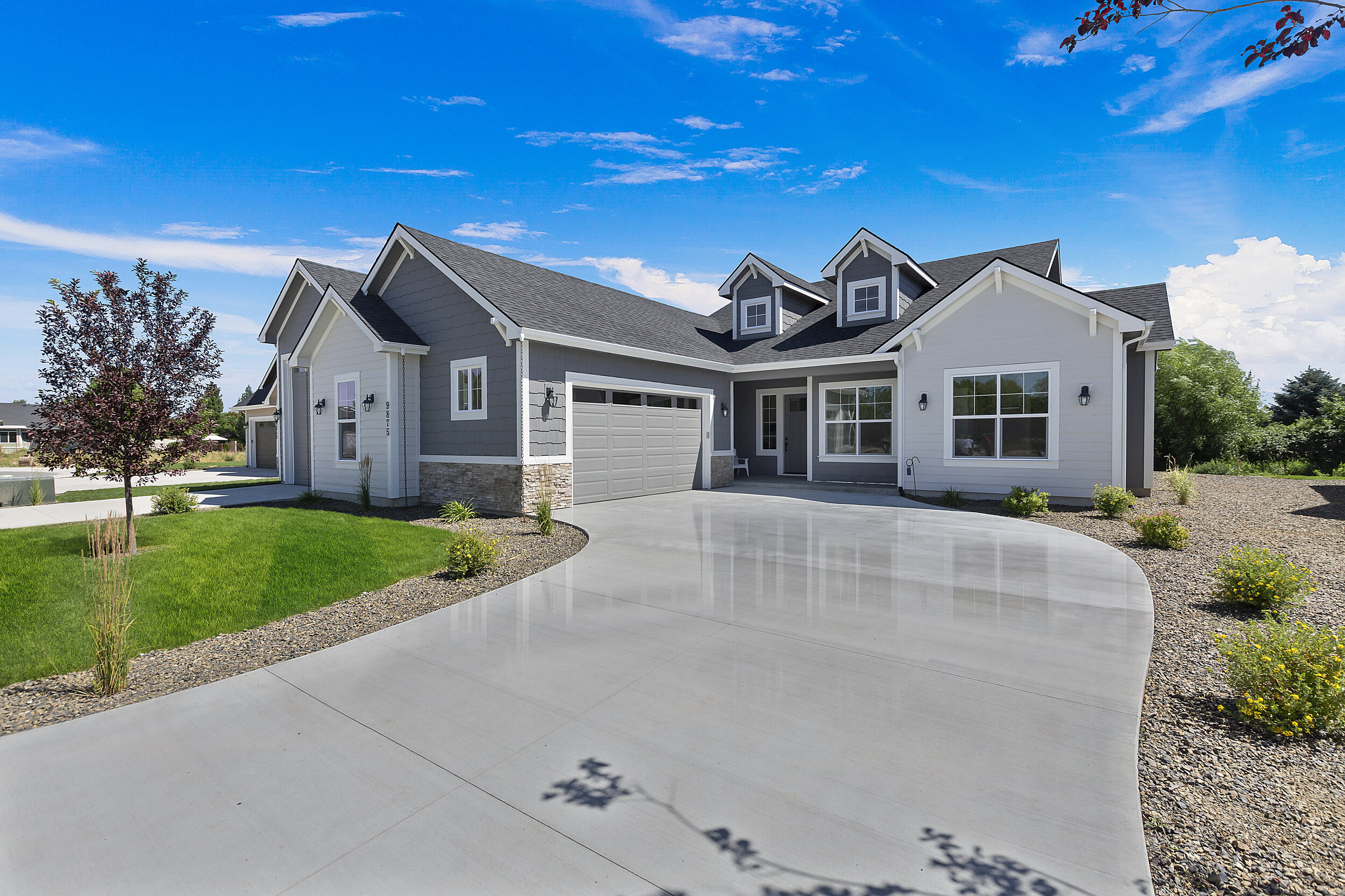 03-Front Of Home.jpg