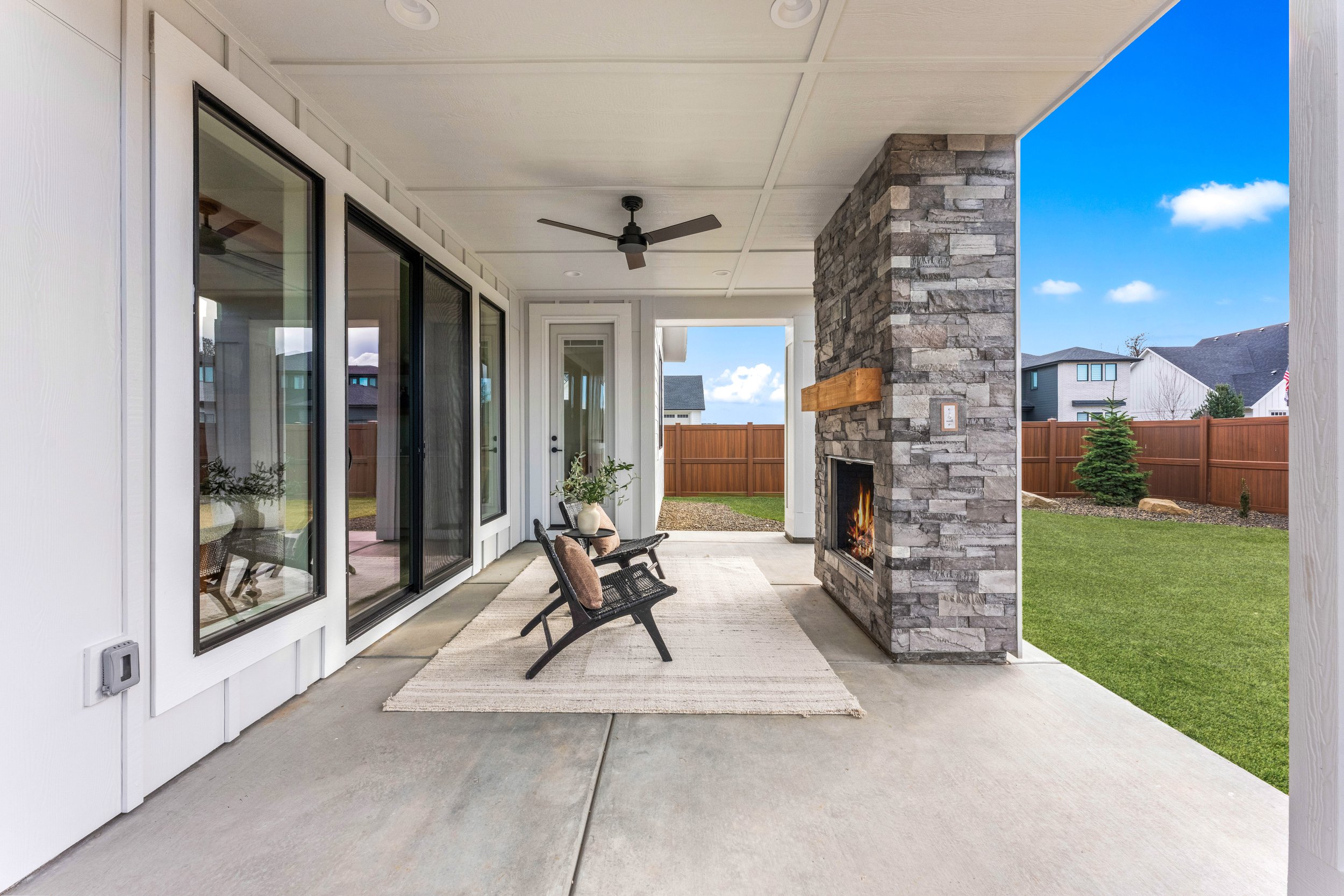 31_1049 Gracie-6.jpg