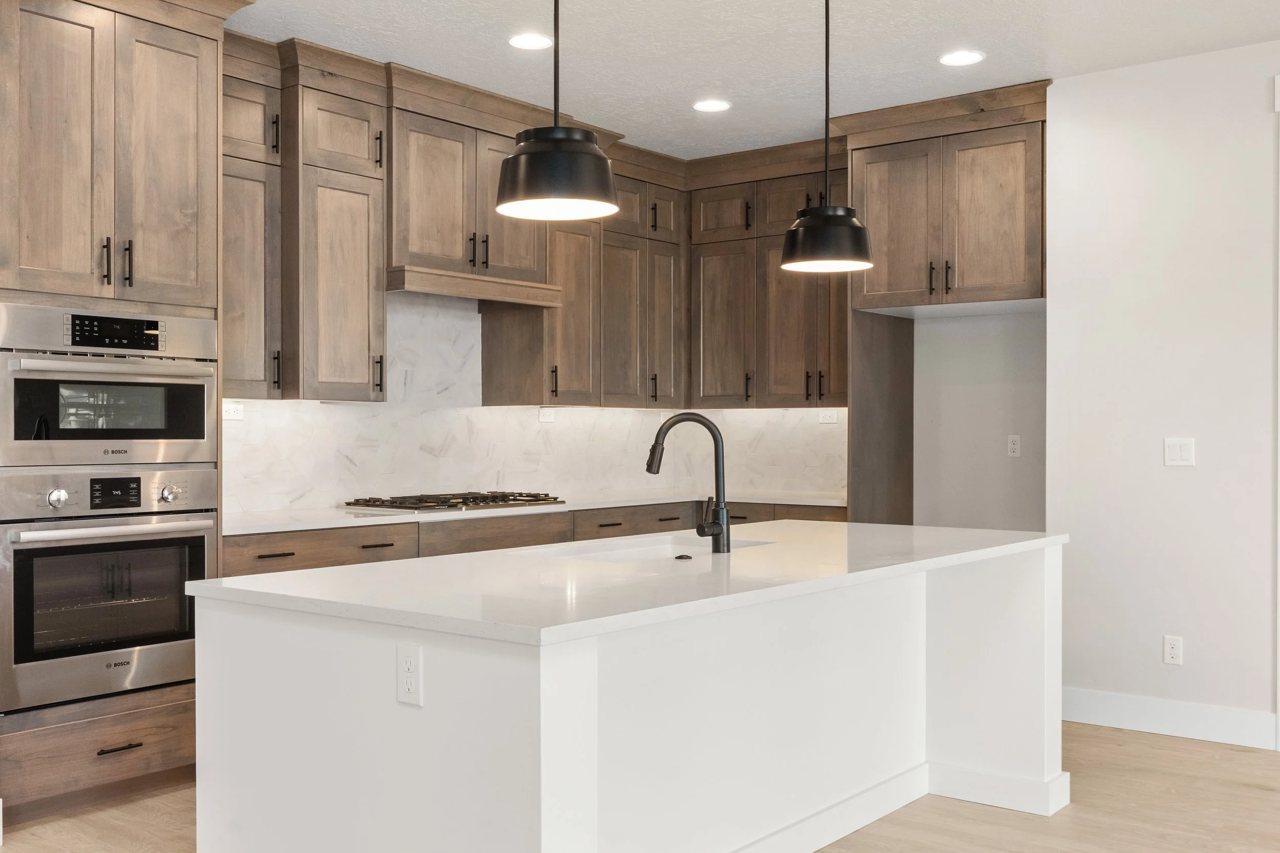 8076 Tandy Cove-30.jpg