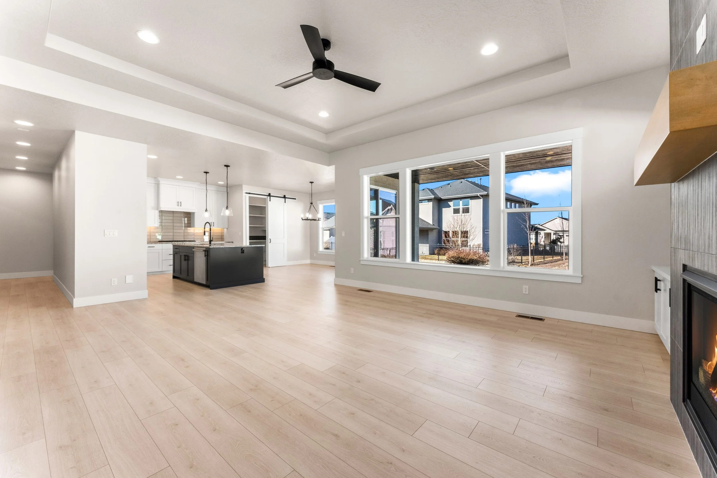 8084 Tandy Cove-17.jpg