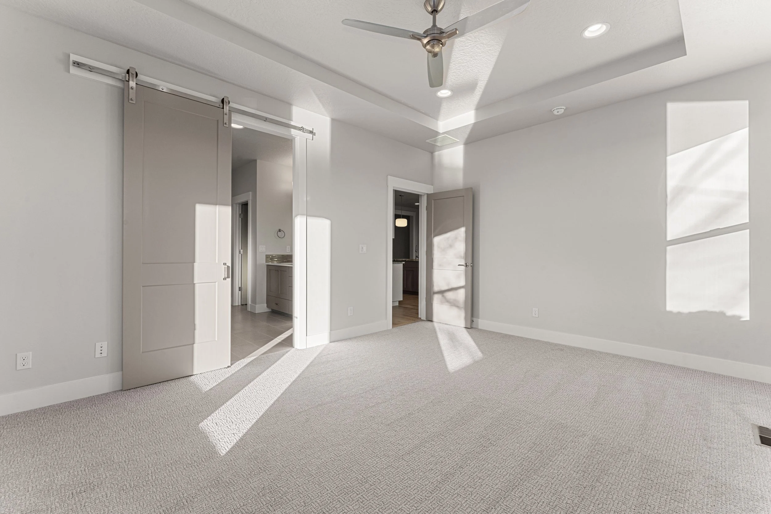 8165 Fountain Brook St-40.jpg