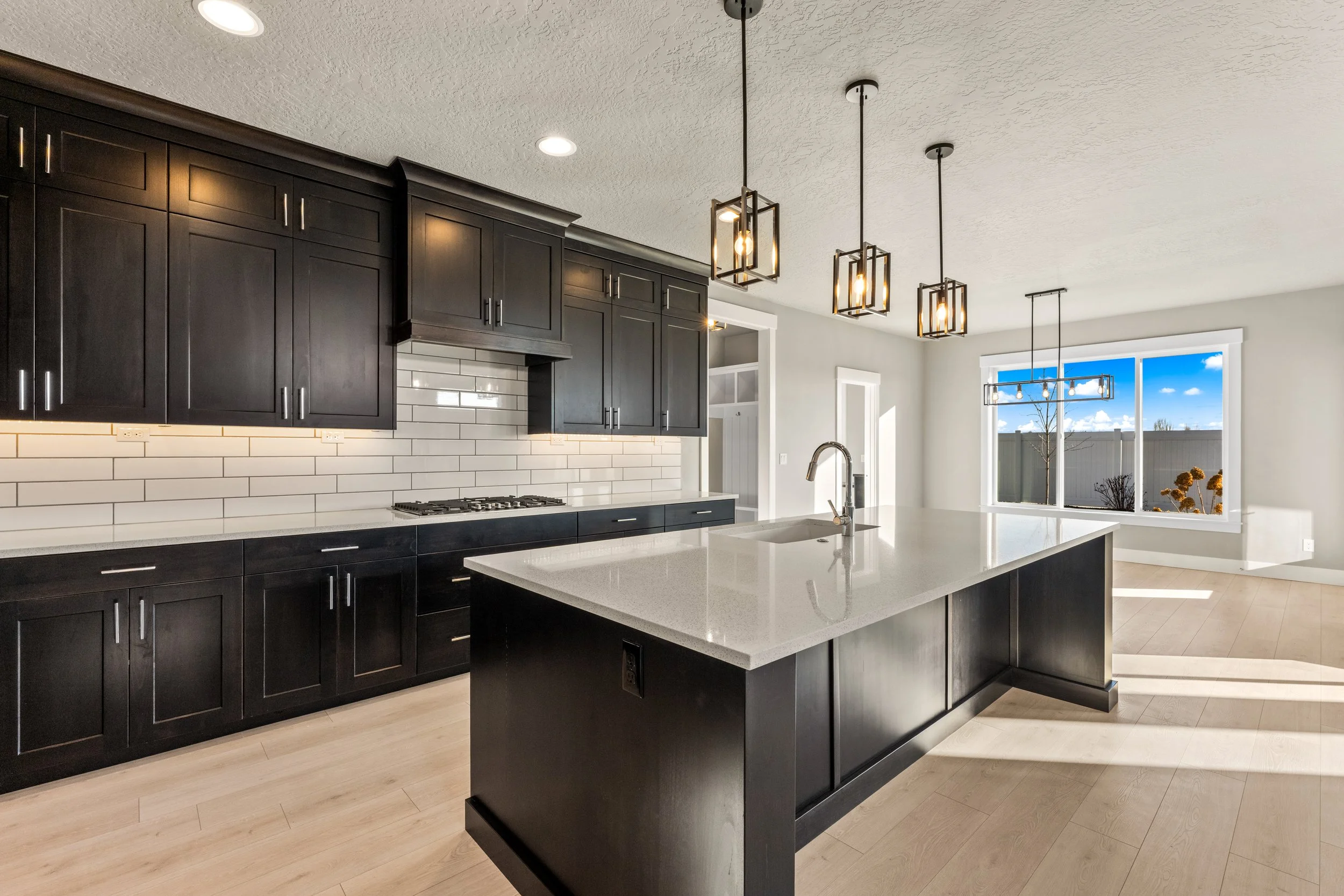 8081 Tandy Cove-26.jpg