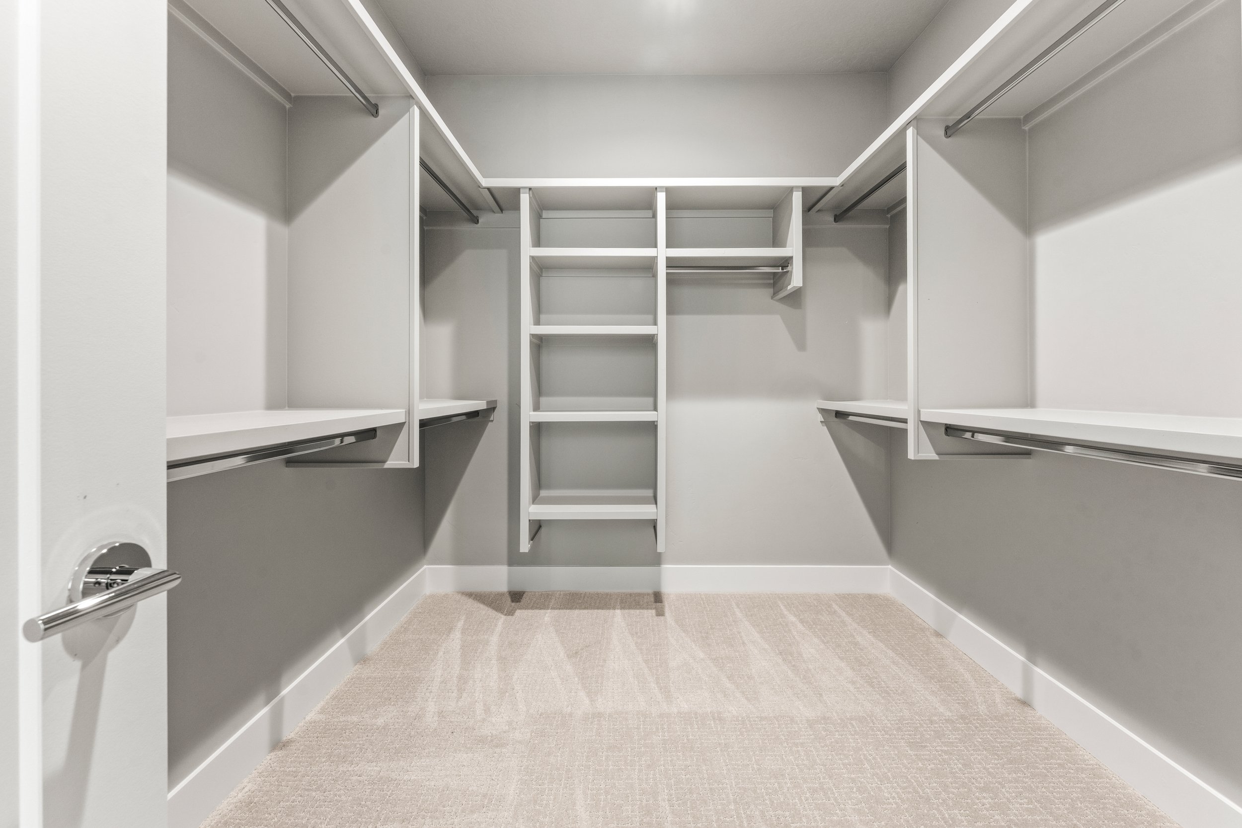 8081 Tandy Cove-36.jpg