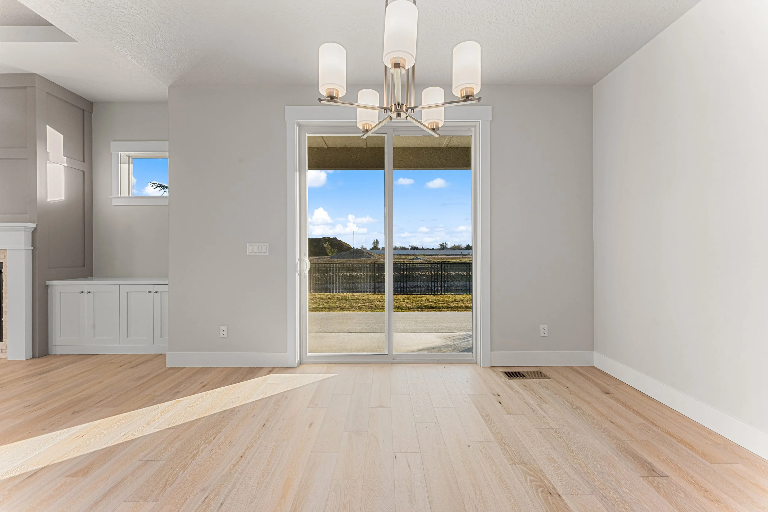 8165 Fountain Brook St-29.jpg