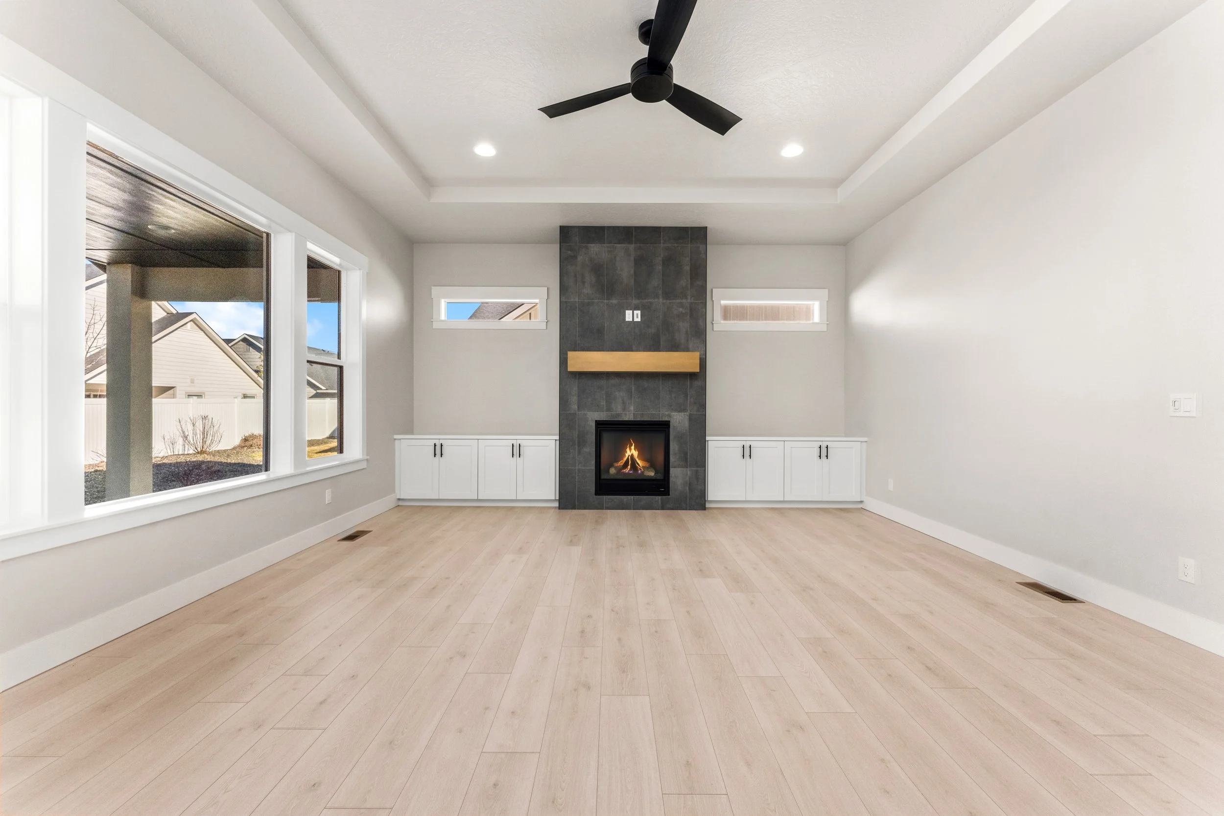 8084 Tandy Cove-15.jpg