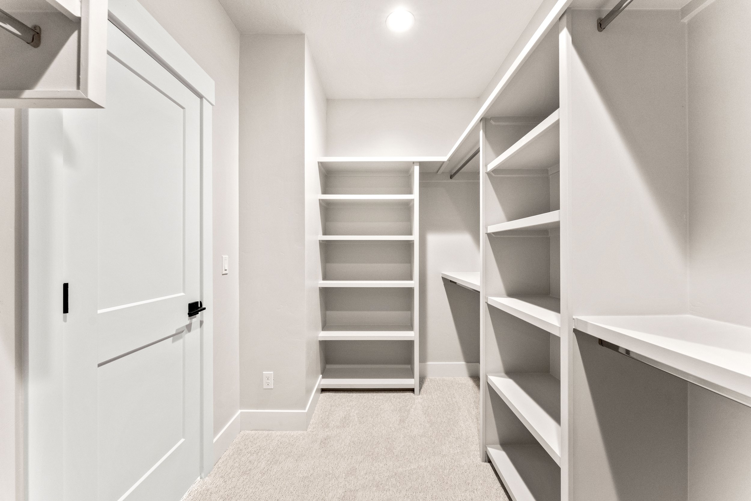 8084 Tandy Cove-43.jpg