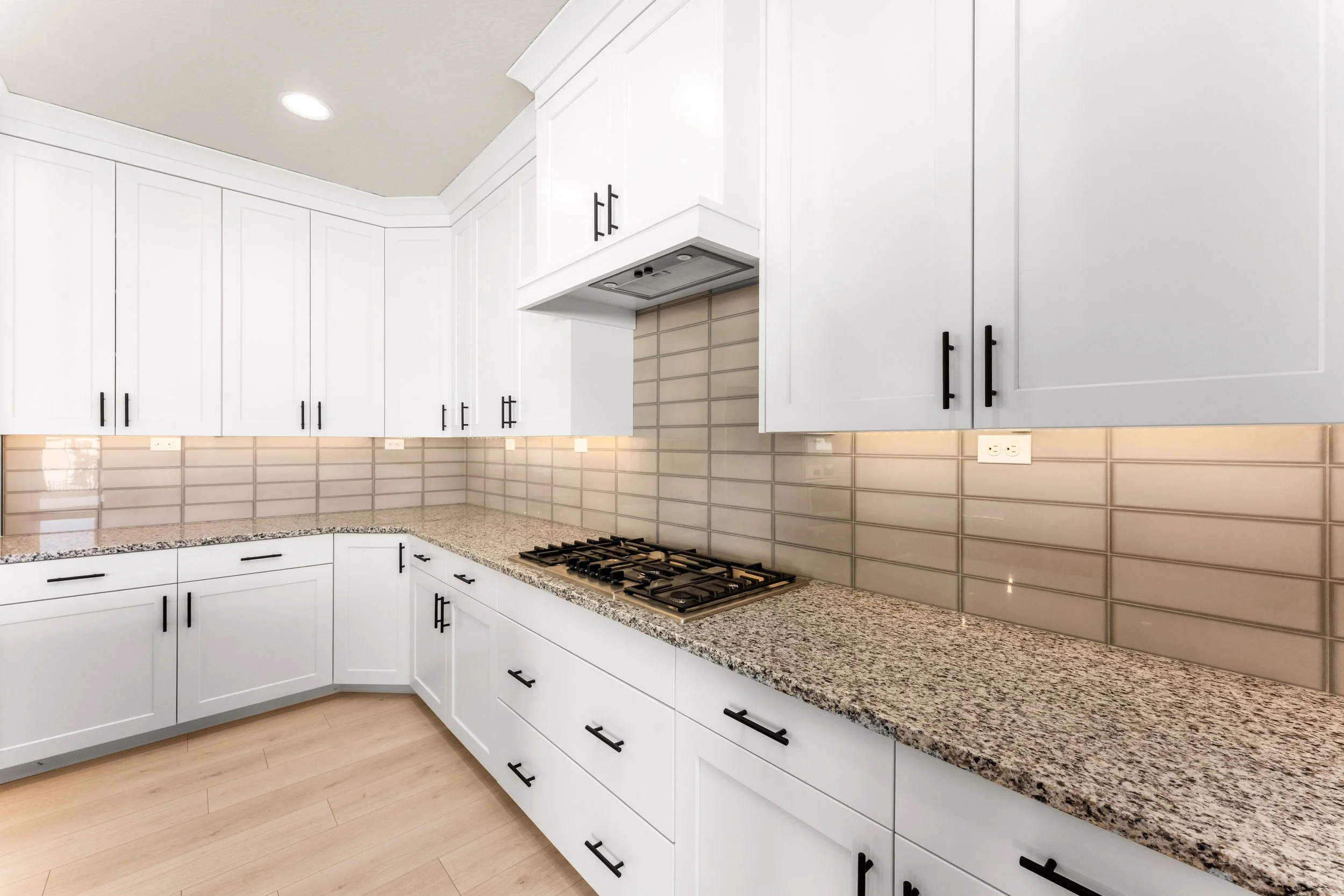 8084 Tandy Cove-29.jpg