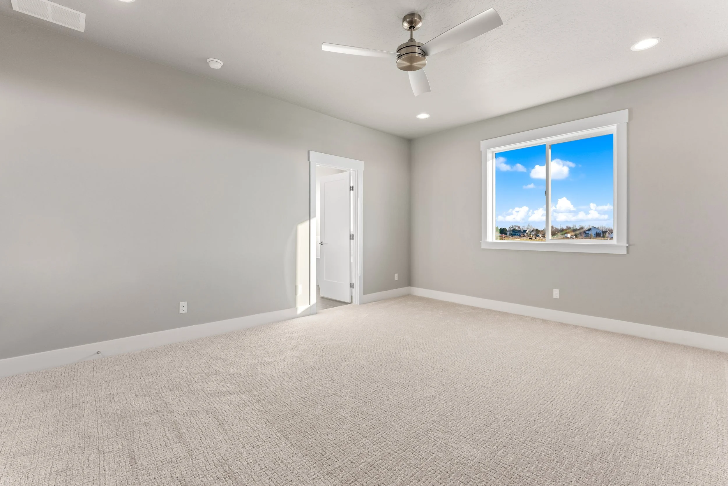 8081 Tandy Cove-31.jpg