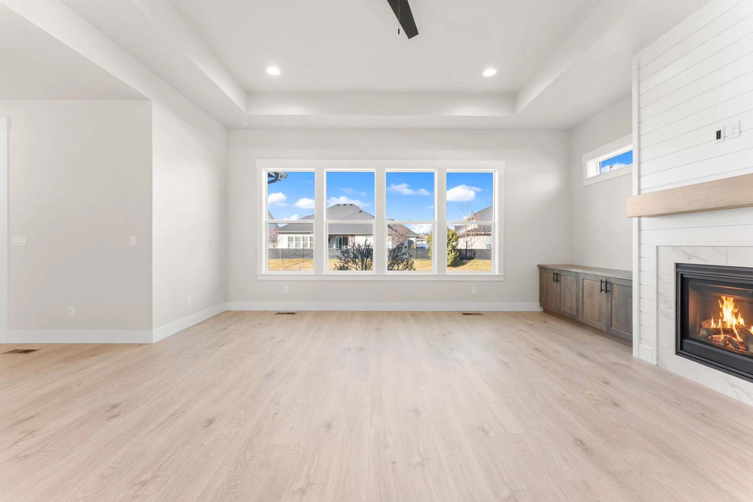 8076 Tandy Cove-22.jpg