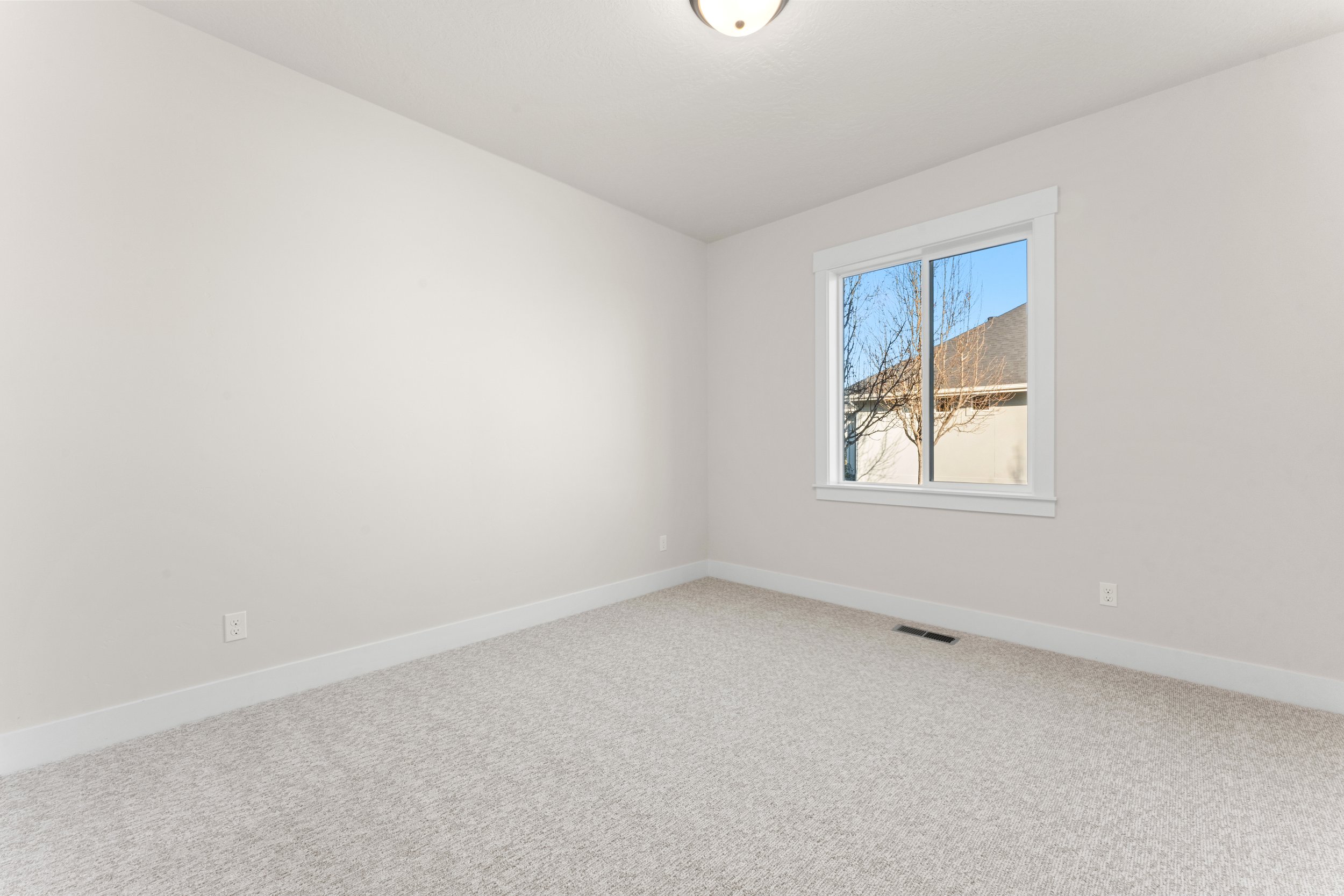 8076 Tandy Cove-18.jpg