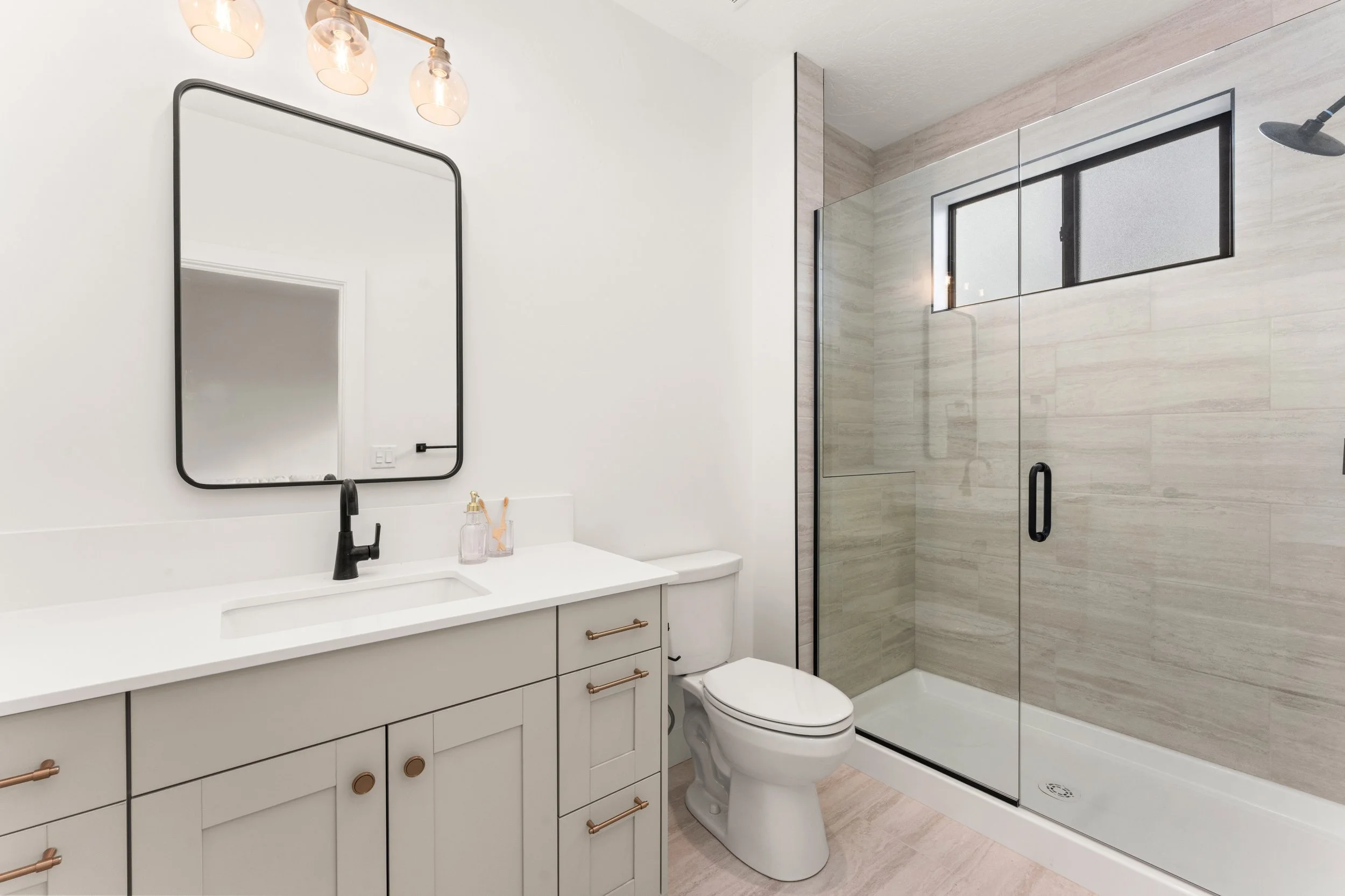 25_1049 Gracie-50.jpg