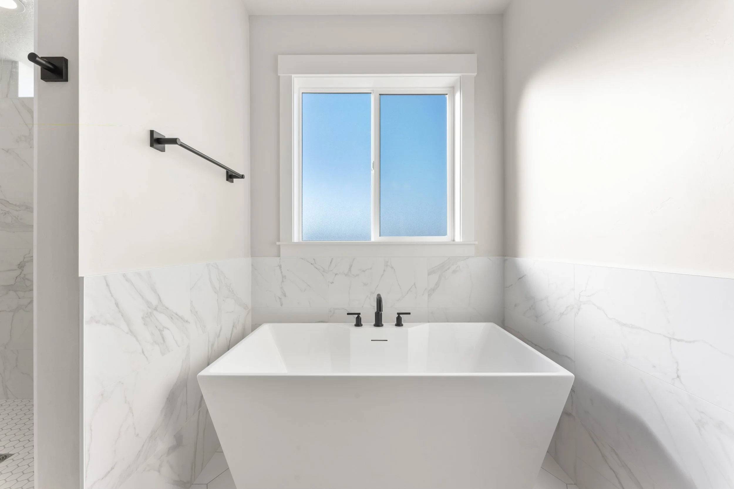 8076 Tandy Cove-41.jpg