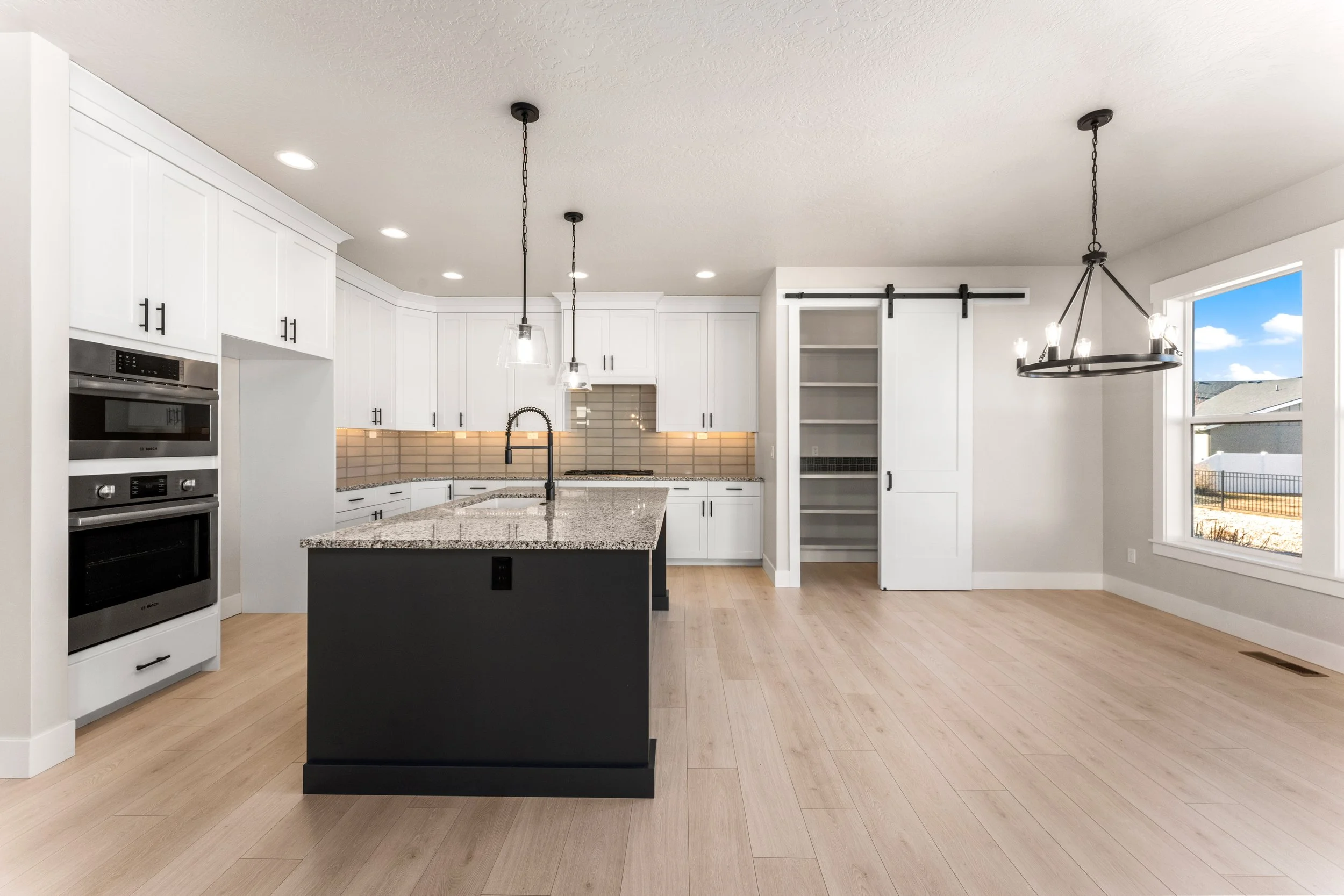 8084 Tandy Cove-26.jpg