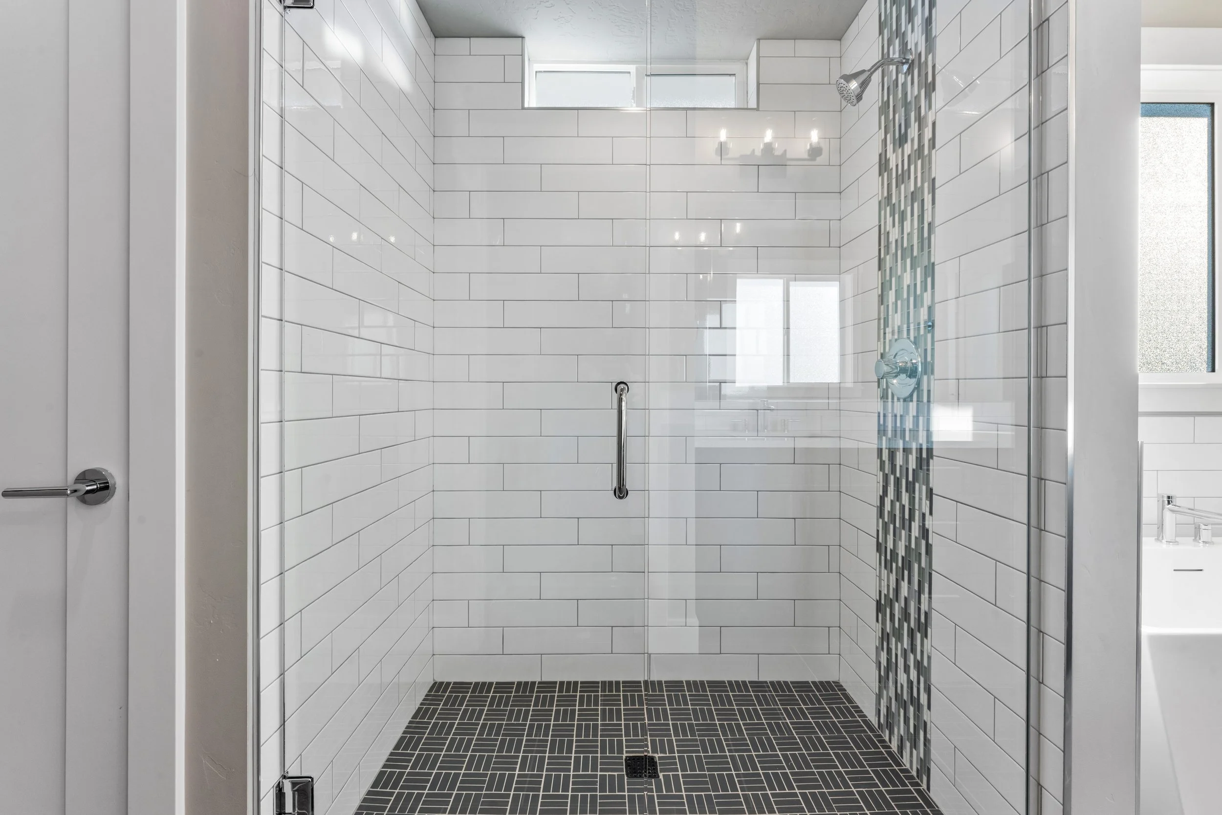 8081 Tandy Cove-35.jpg