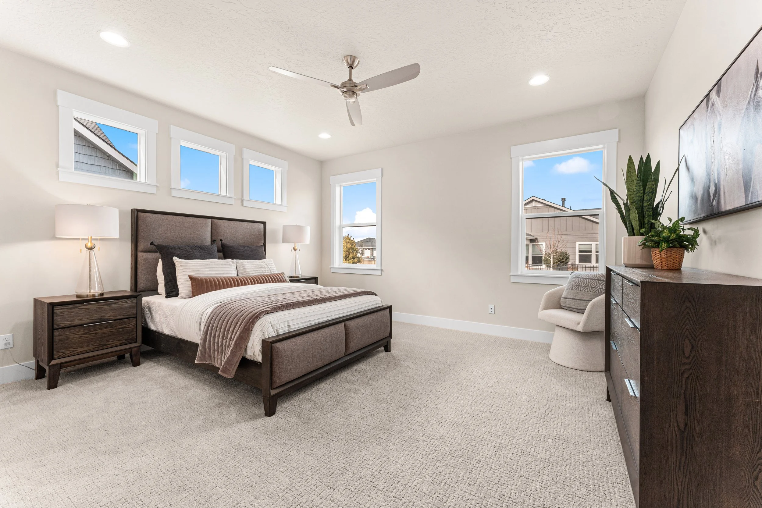 8082 Tandy Cove St-31.jpg