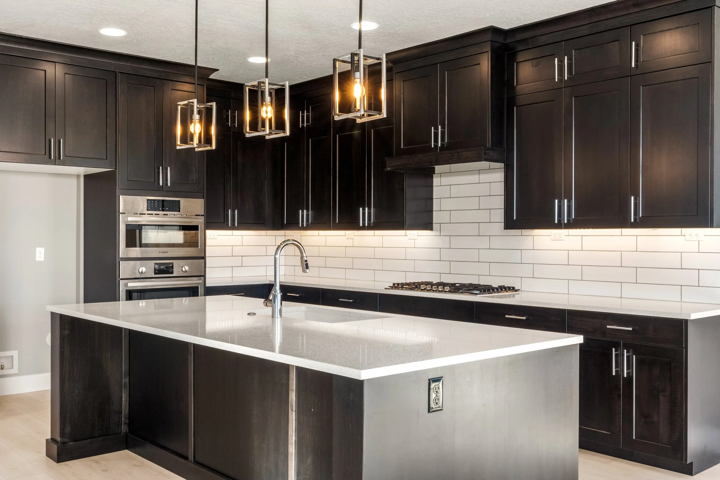 8081 Tandy Cove-21.jpg