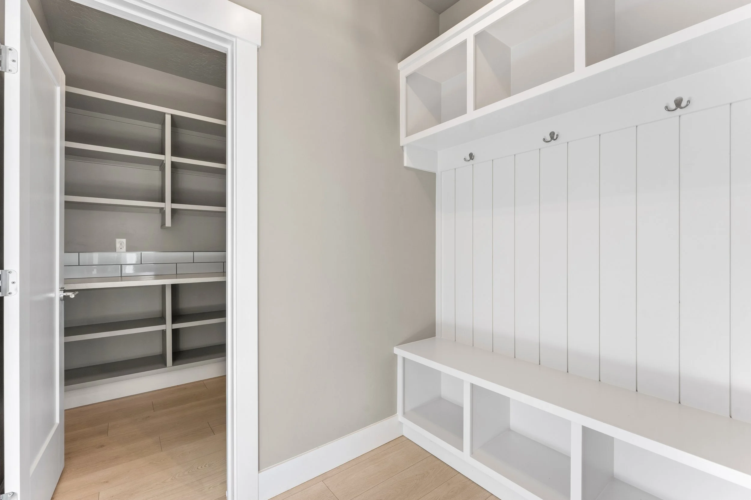 8081 Tandy Cove-28.jpg