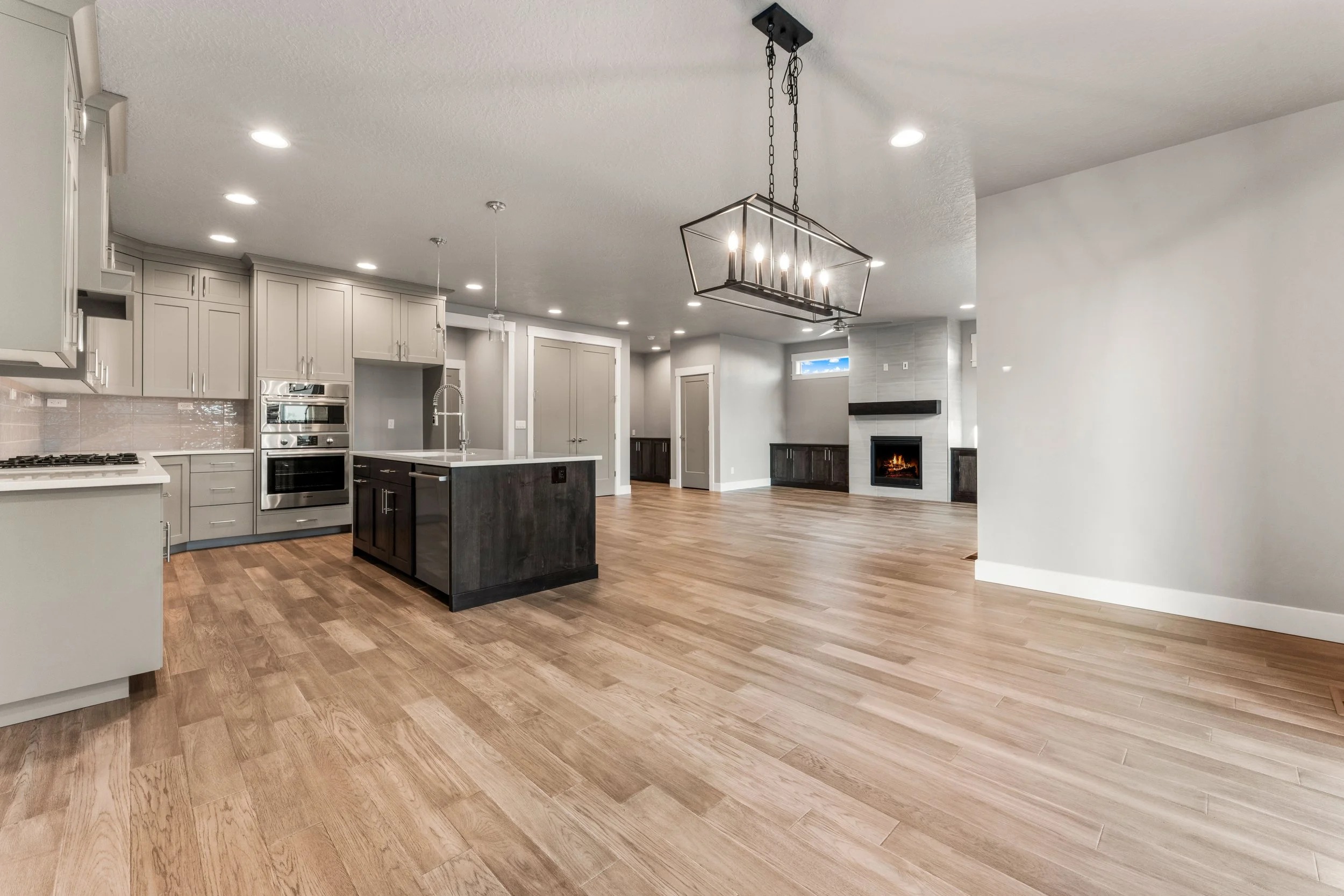 8179 Fountain Brook St-21.jpg