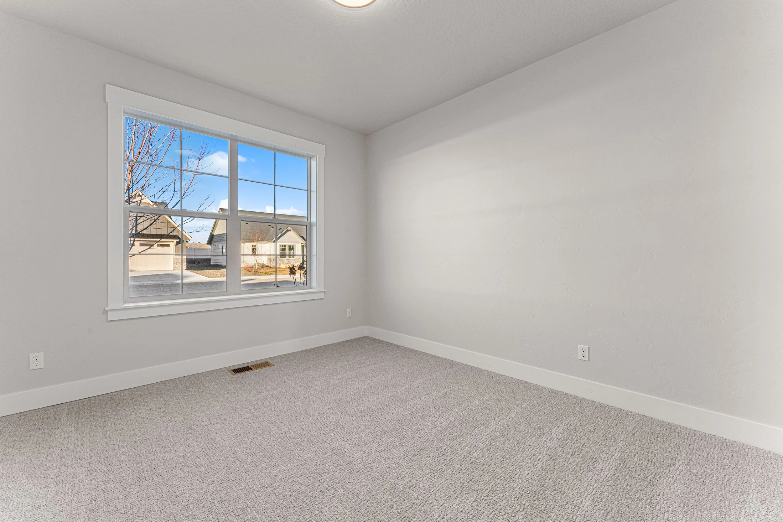 8165 Fountain Brook St-15.jpg