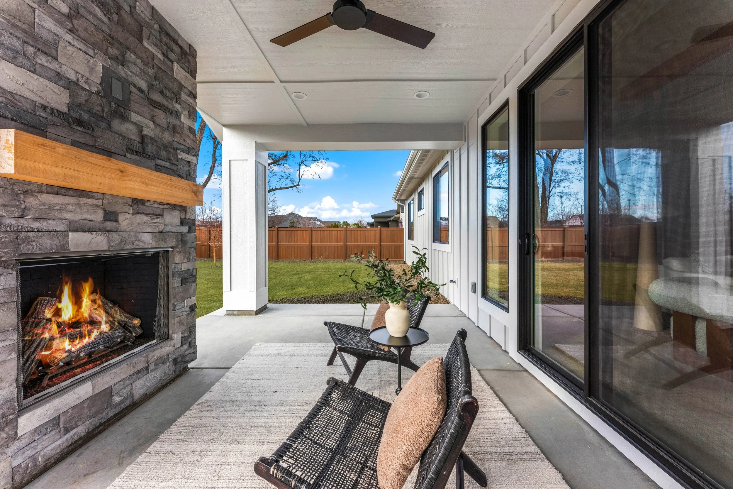 30_1049 Gracie-5.jpg