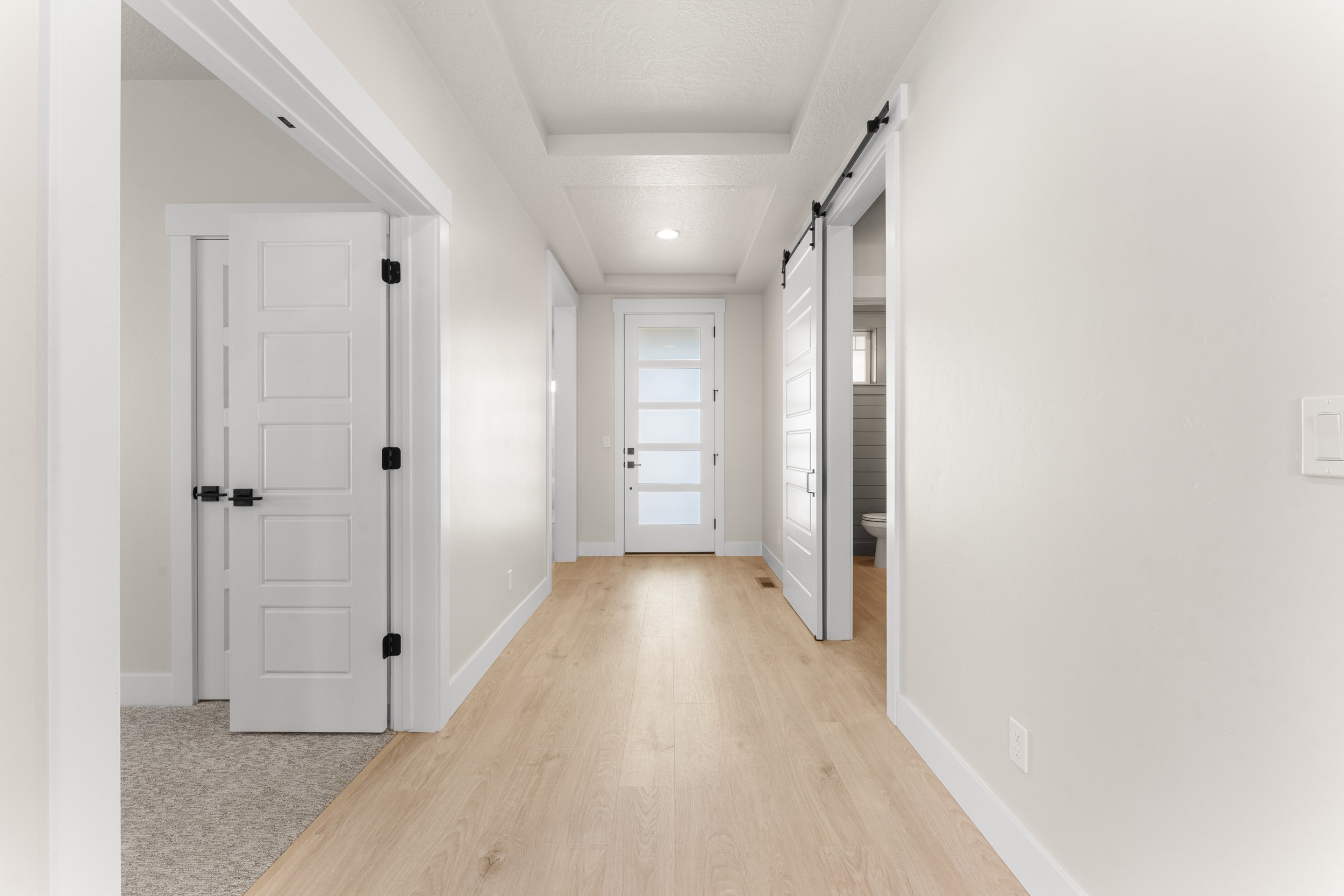 8076 Tandy Cove-9.jpg